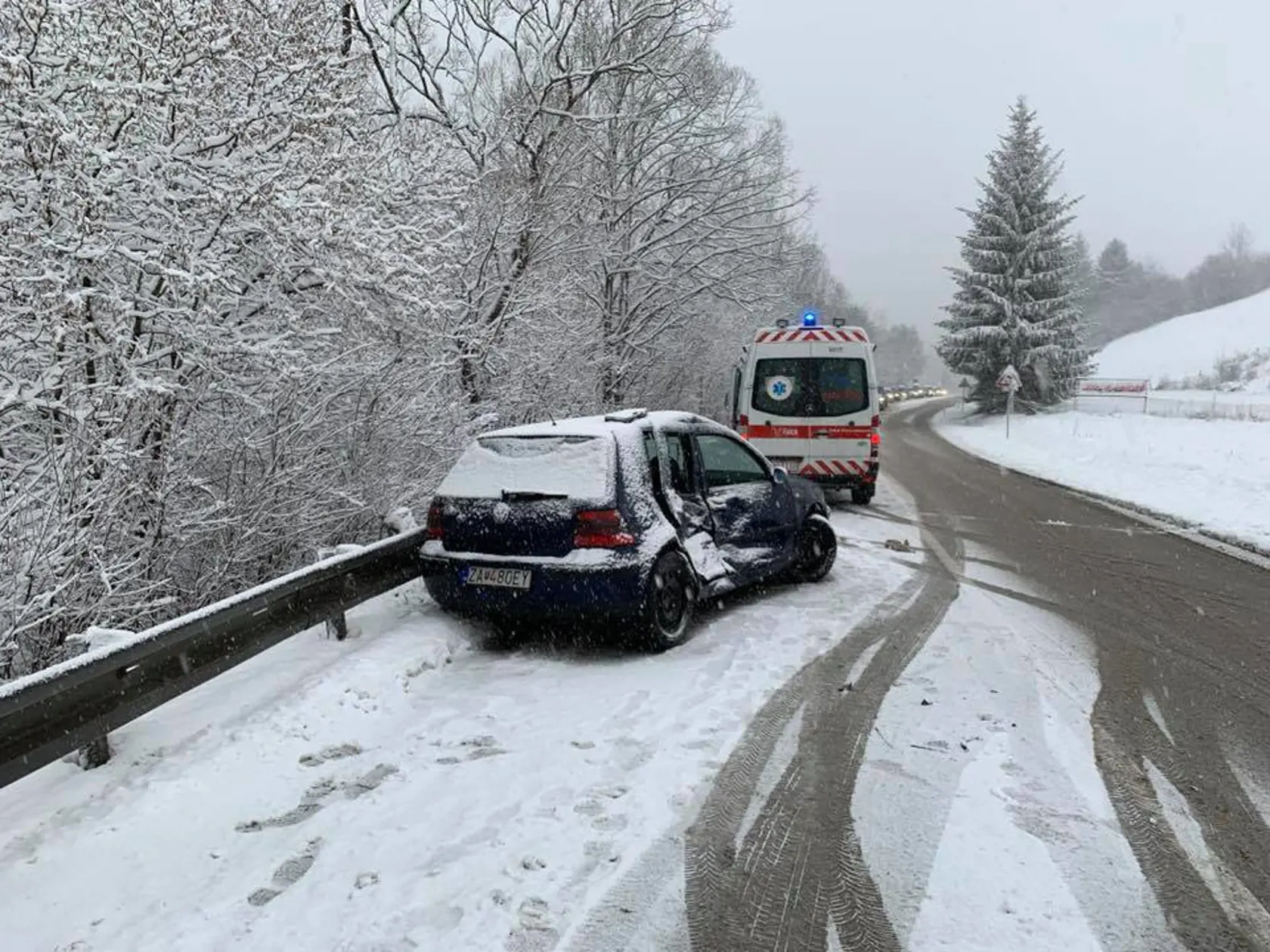 Nehoda na konci Belej smerom na Terchovú.