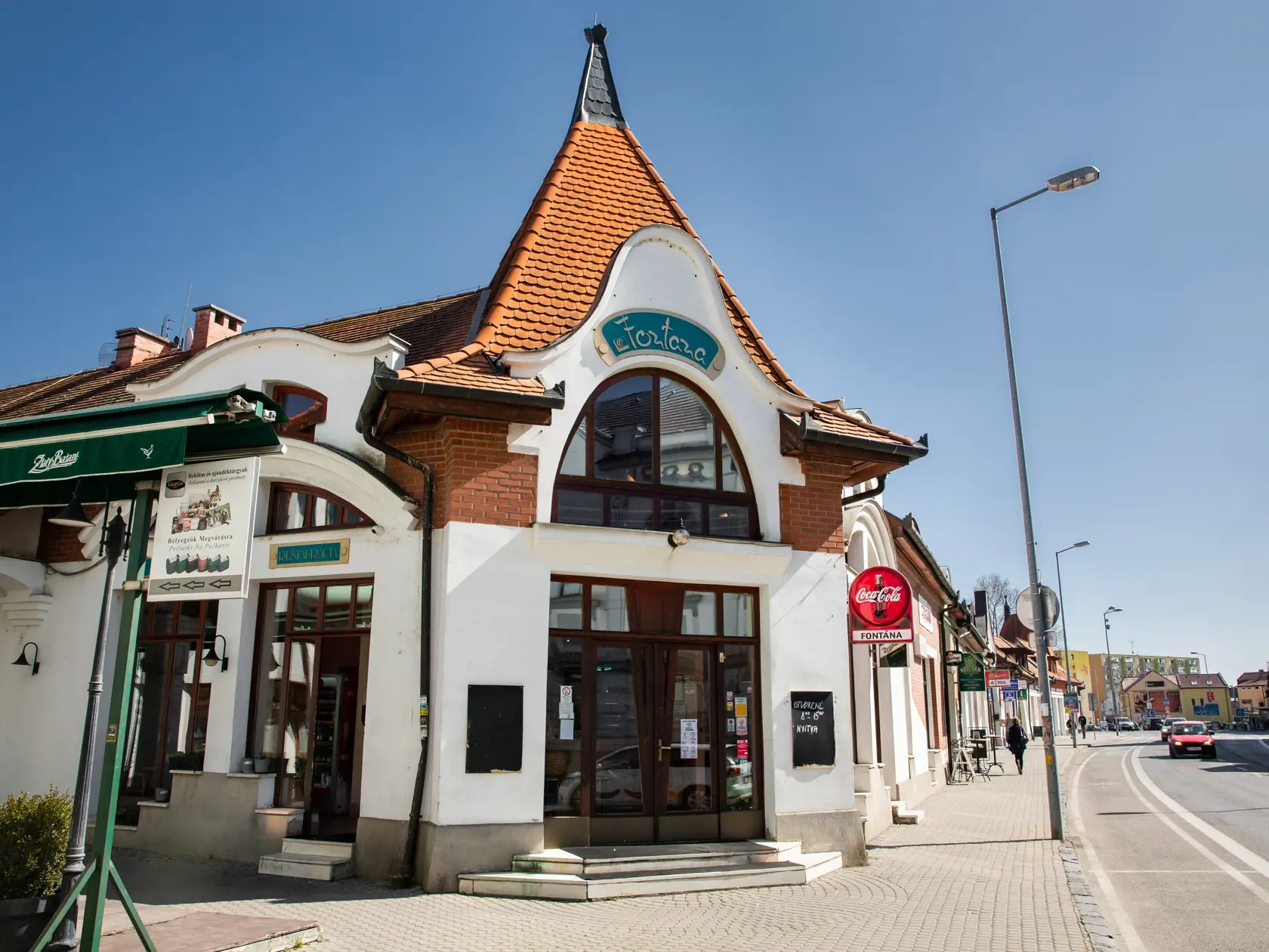 23. výročie smrti Pápayovcov po streľbe v dunajskostredskom bare Fontána. Na snímke reštaurácia Fontána.