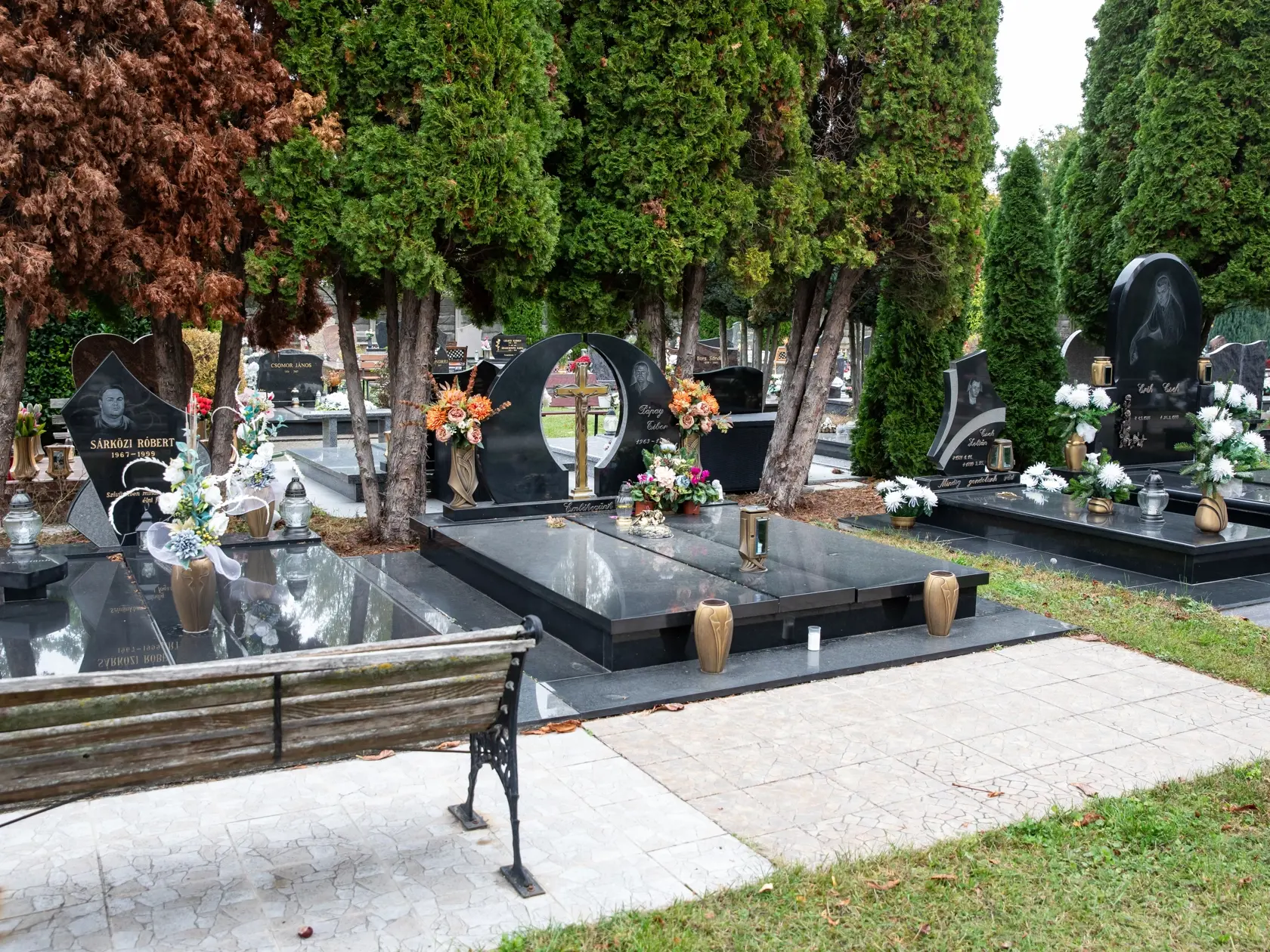 Hroby členov zločineckých skupín z Dunajskej stredy.
