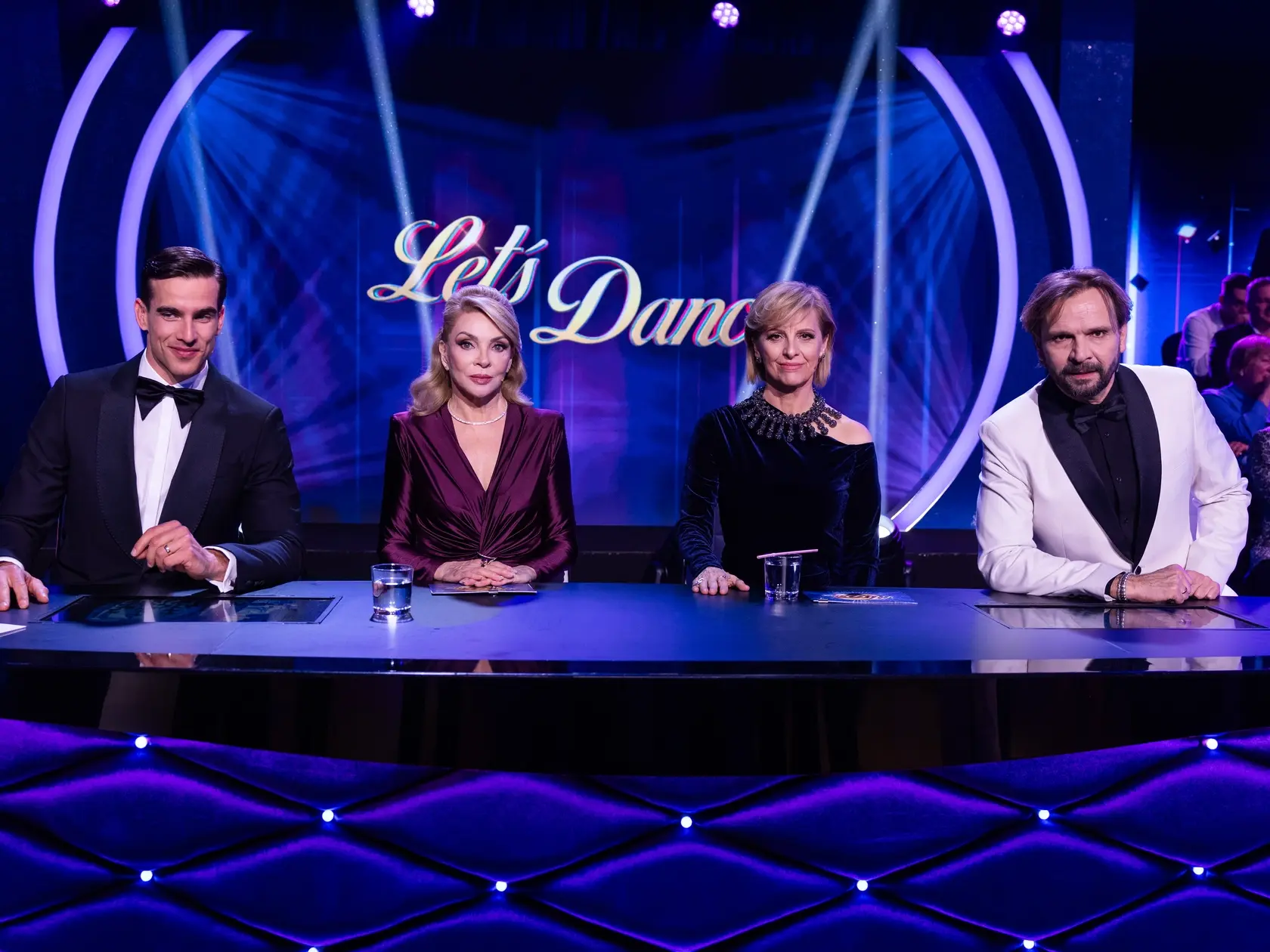 Na snímke porota Ján Ďurovčík, Tatiana Drexler, Adam Bardy, Zdena Studenková počas štvrtého  kola Let's dance 2025.