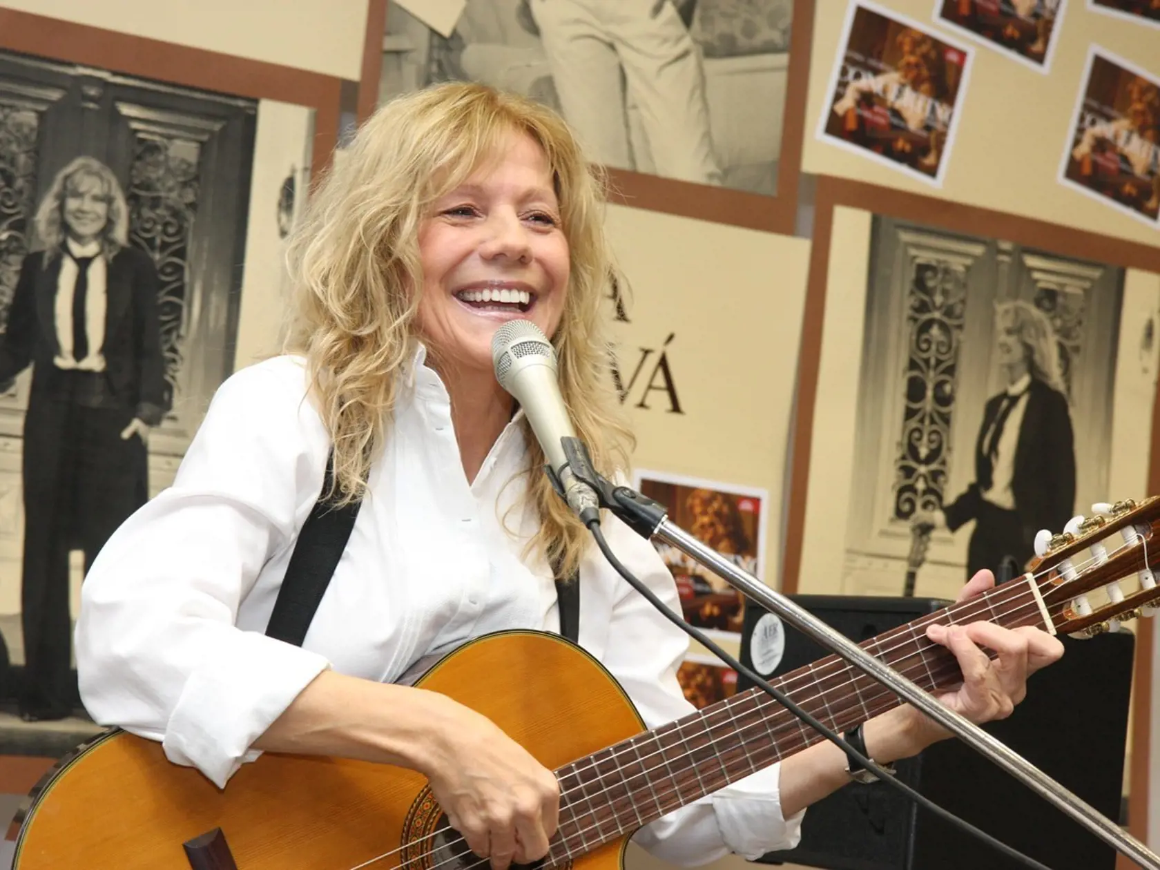 Lenka Filipová