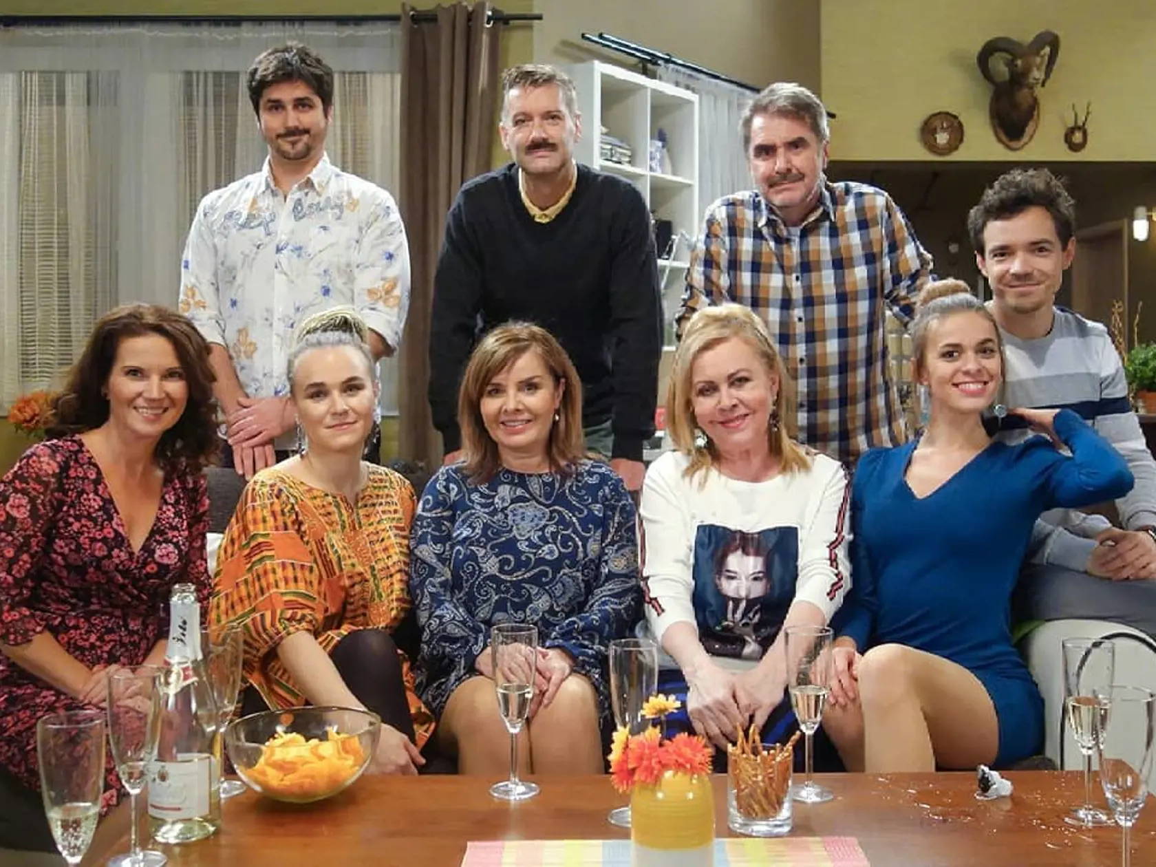Do susedskej partičky Dominika rýchlo zapadla.