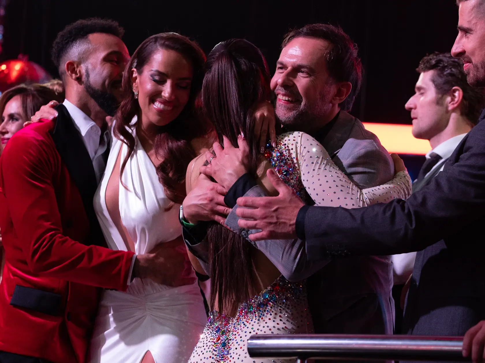 Let’s Dance - záverečné kolo tanečnej šou televízie Markíza, ktorej víťazným párom sa stal herec Kristián Baran s tanečnou partnerkou Dominikou Roškovou. Na snímke zľava je Titus Ablorh, Simona Leskovská, Ráchel Šoltésová, Juraj Kemka, Marek Rozkoš a Peter Sagan.