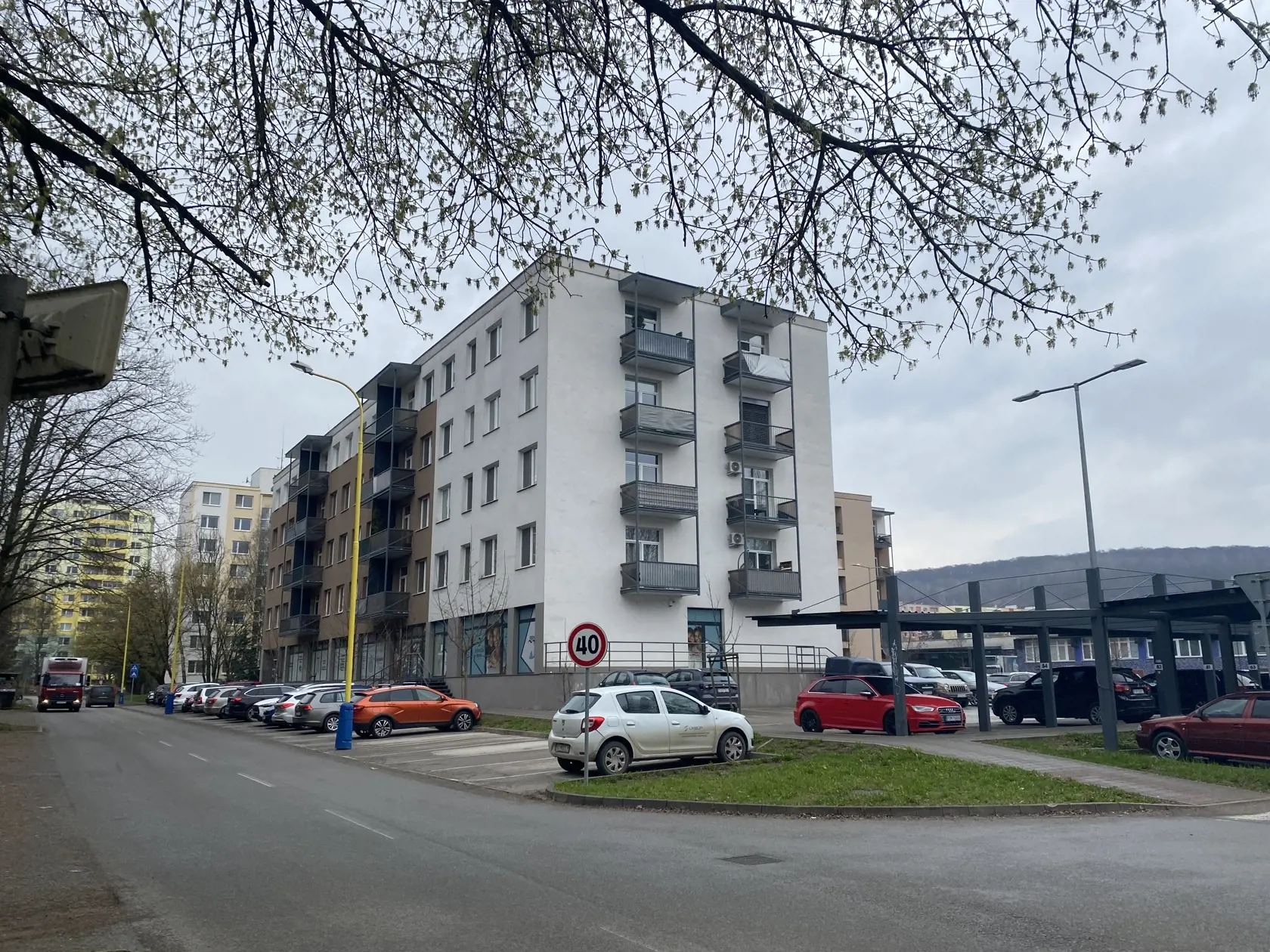 Súkromná jednodňová traumatologická ambulancia v Prešove je zriadená v bývalom stomatologickom pavilóne na Sídlisku III.