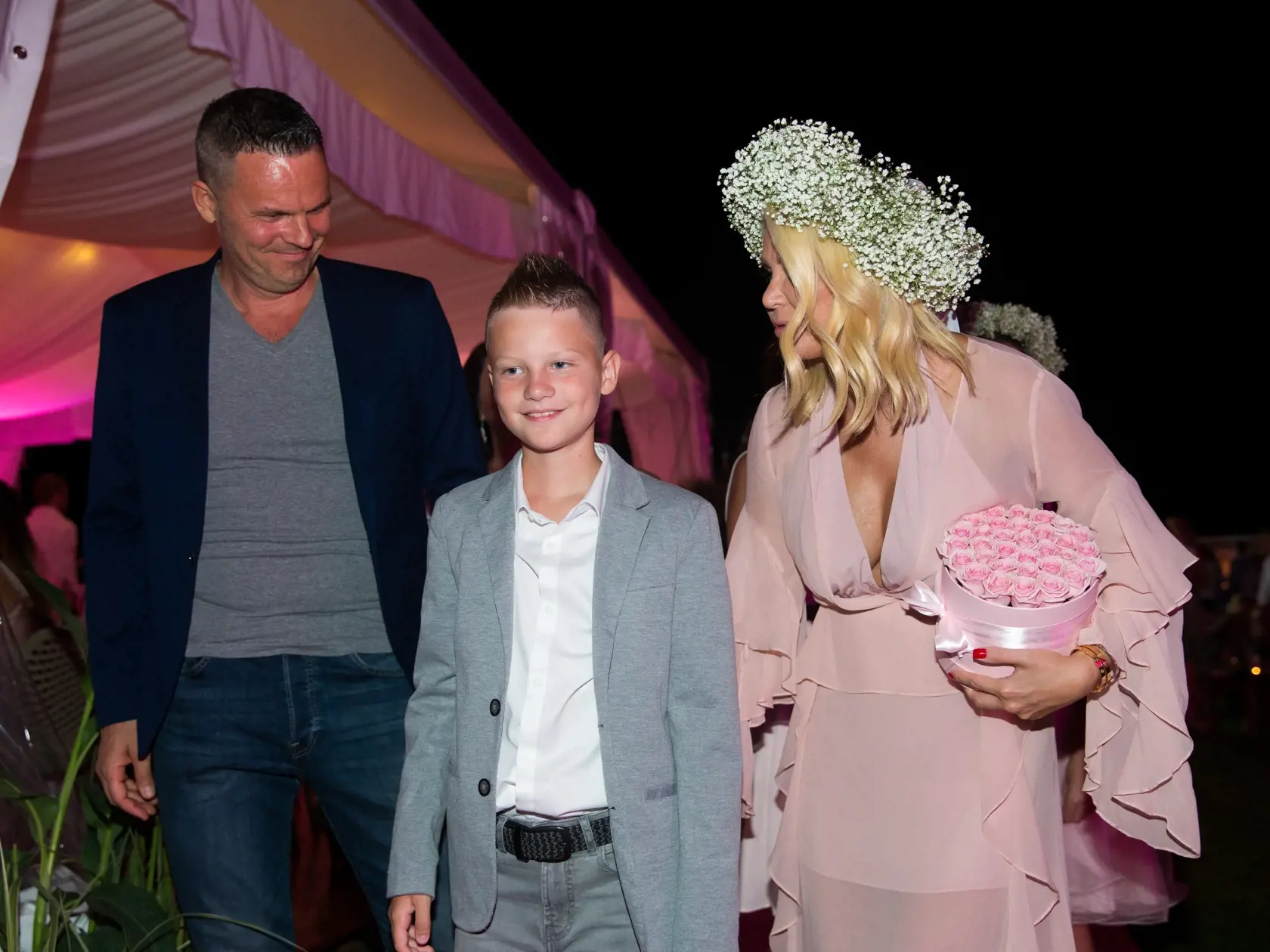 Alena Pallová so synom a jej ex manželom.