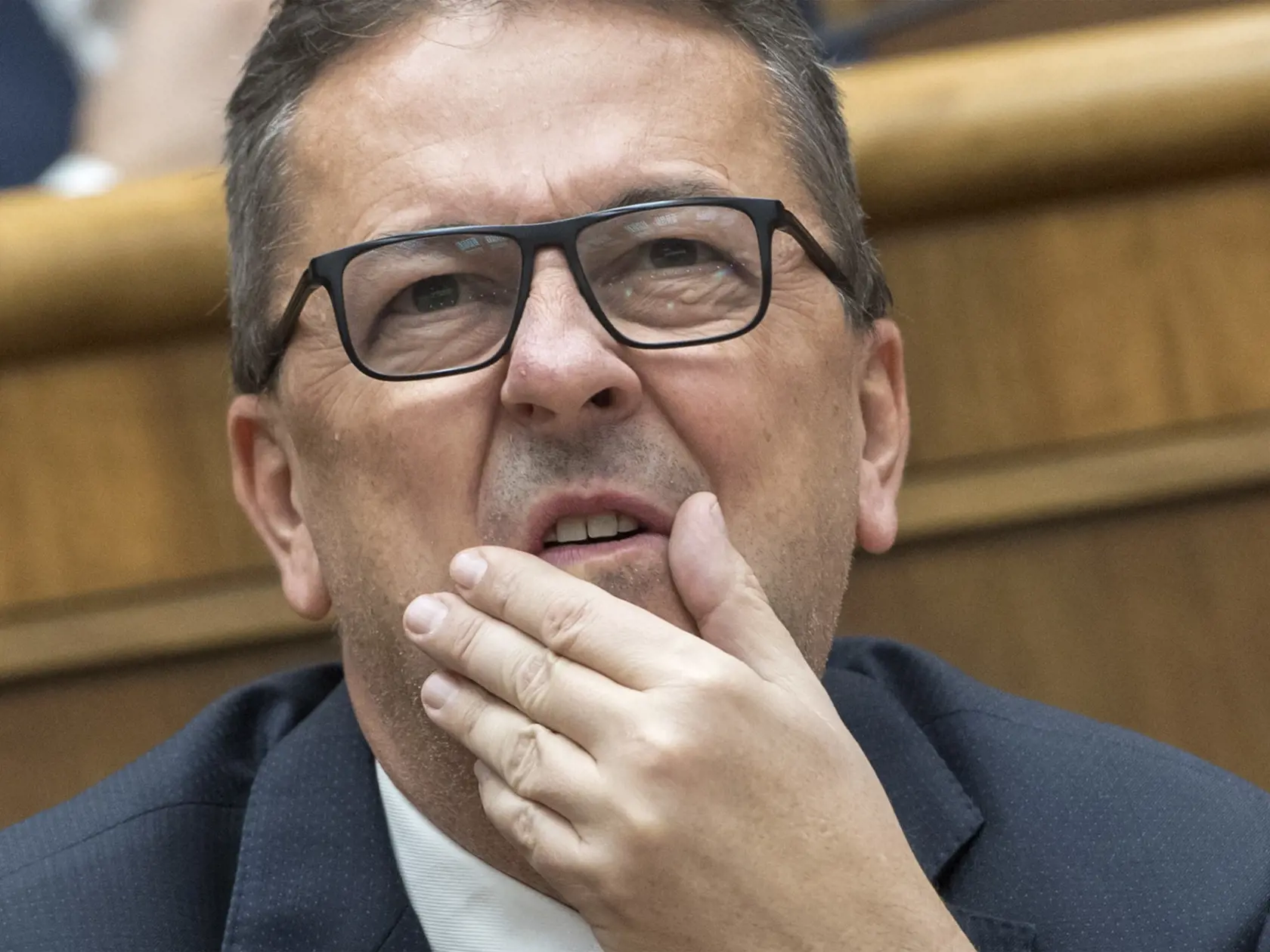 Na snímke podpredseda NR SR Martin Glváč (SMER-SD) počas 52. mimoriadnej schôdze NR SR, na ktorej nebol schválený program v Bratislave 29. októbra 2019.