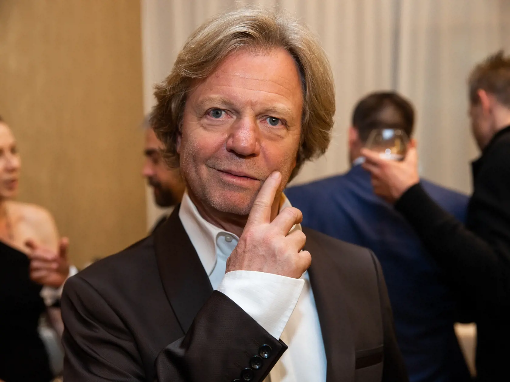 Maroš Kramár (60)