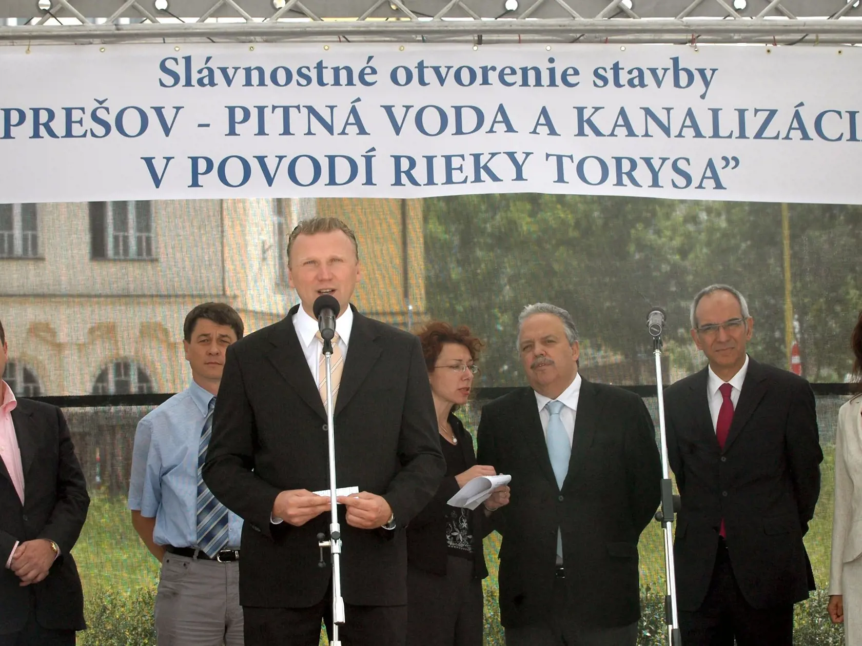 Šéf VVS Stanislav Hreha je obvinený z obzvlášť závažného zločinu, stíhaný je na slobode.