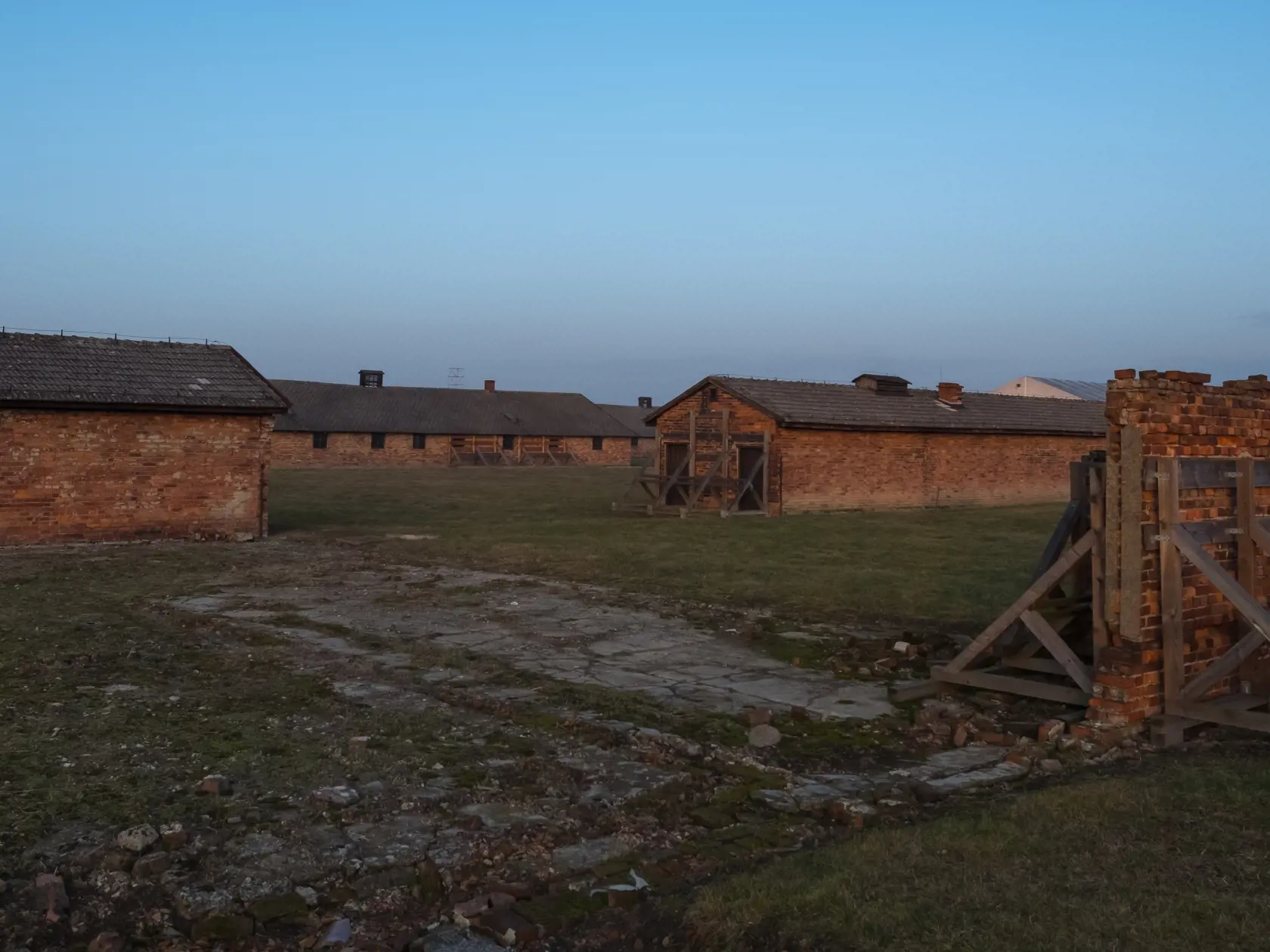P7D: OSLOBODENIE OSVIENČIMU - 75.VÝROČIE