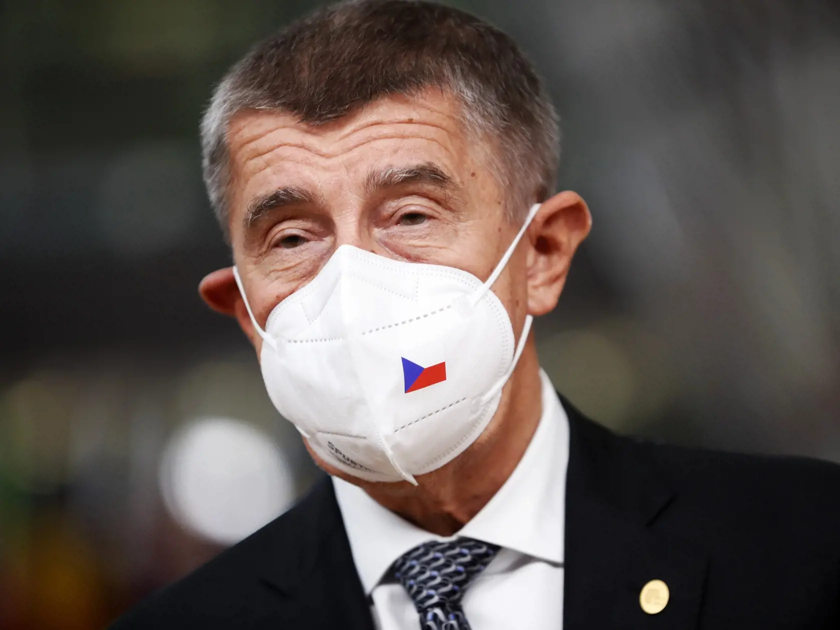 Český premiér Andrej Babiš prichádza na summit EÚ v sídle Európskej rady v Bruseli.