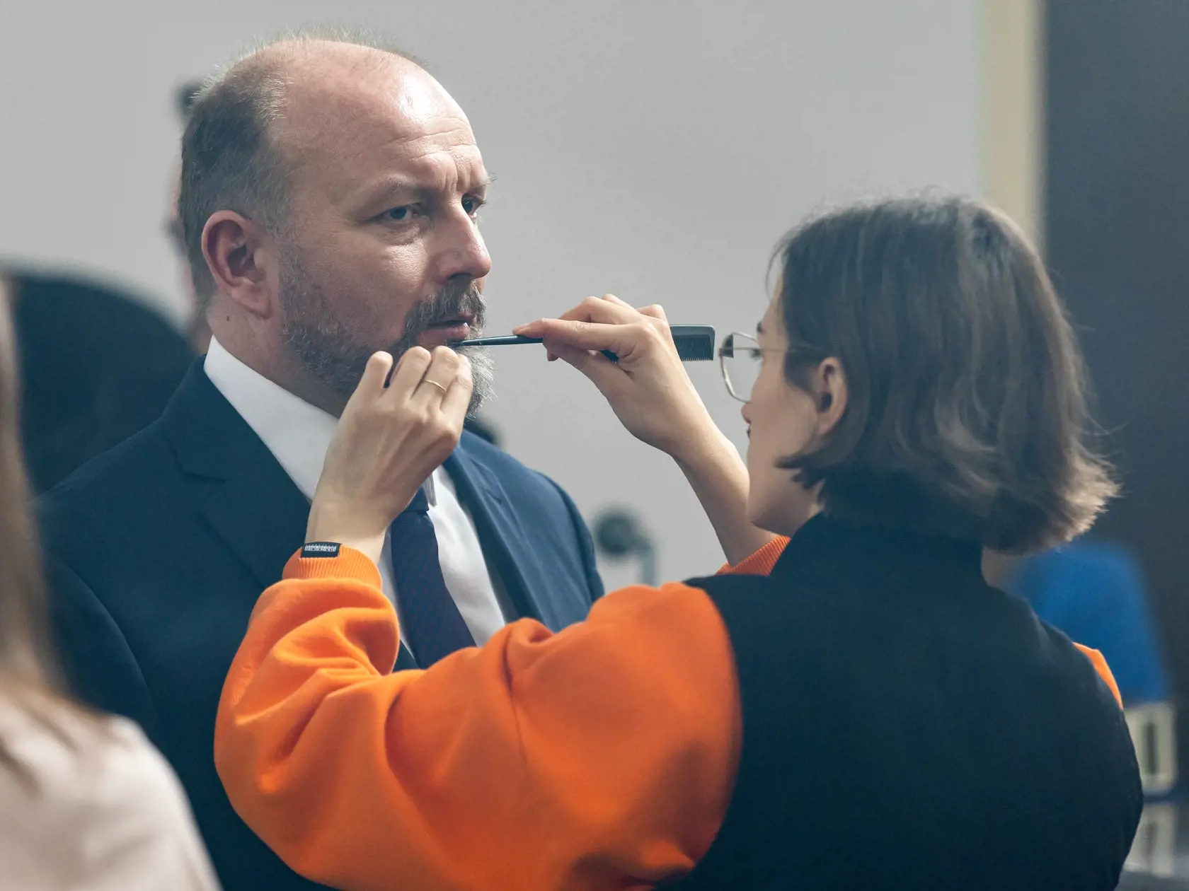 Posledný natáčací deň filmu o Mikulášovi Černákovi MIKI v bratislavskom Justičnom paláci. Na snímke Gregor Hološka. 