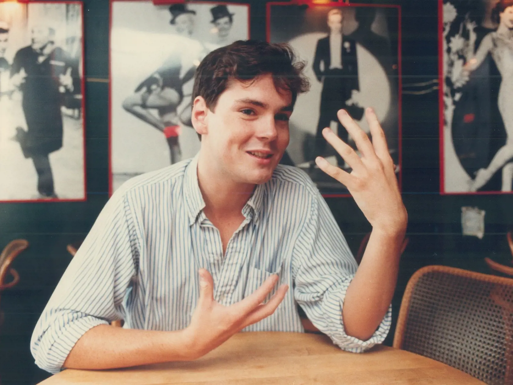Jonathan Crombie si zahral Gilberta.