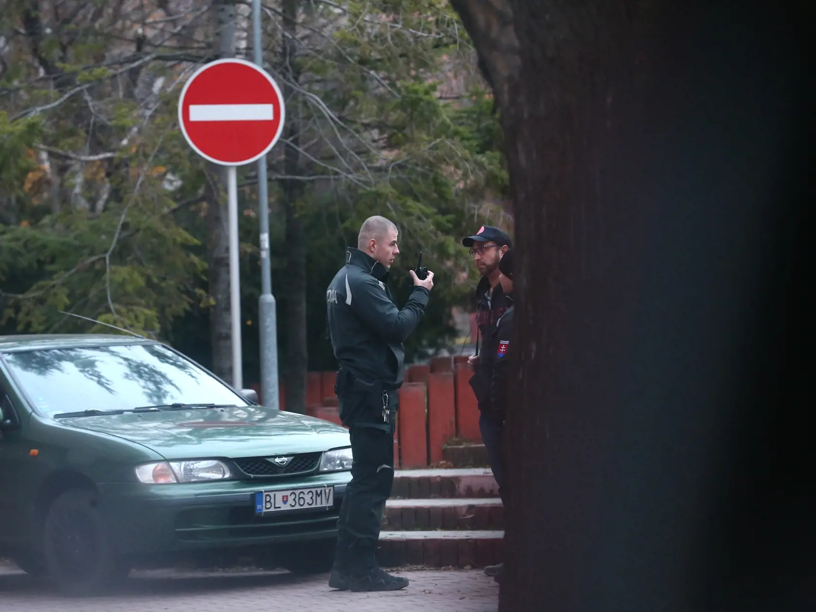 Rozumeli, nepomohli: Aj keď policajti súcitili, nemohli konať.