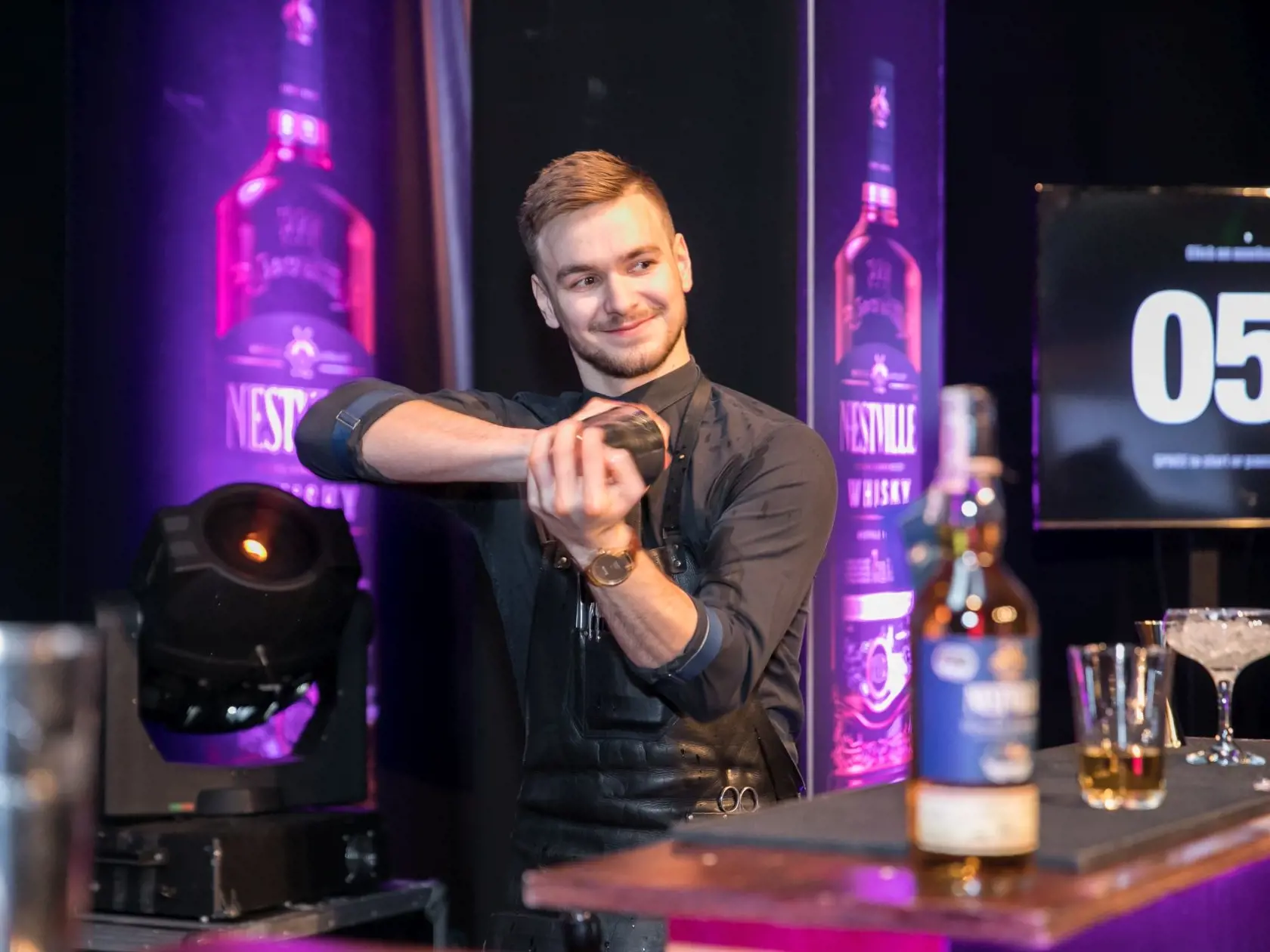 Práca za barom je umením! Neveríte? Môžete sa o tom presvedčiť cez víkend na výstave v bratislavskej Inchebe na výstave Danubius Gastro.