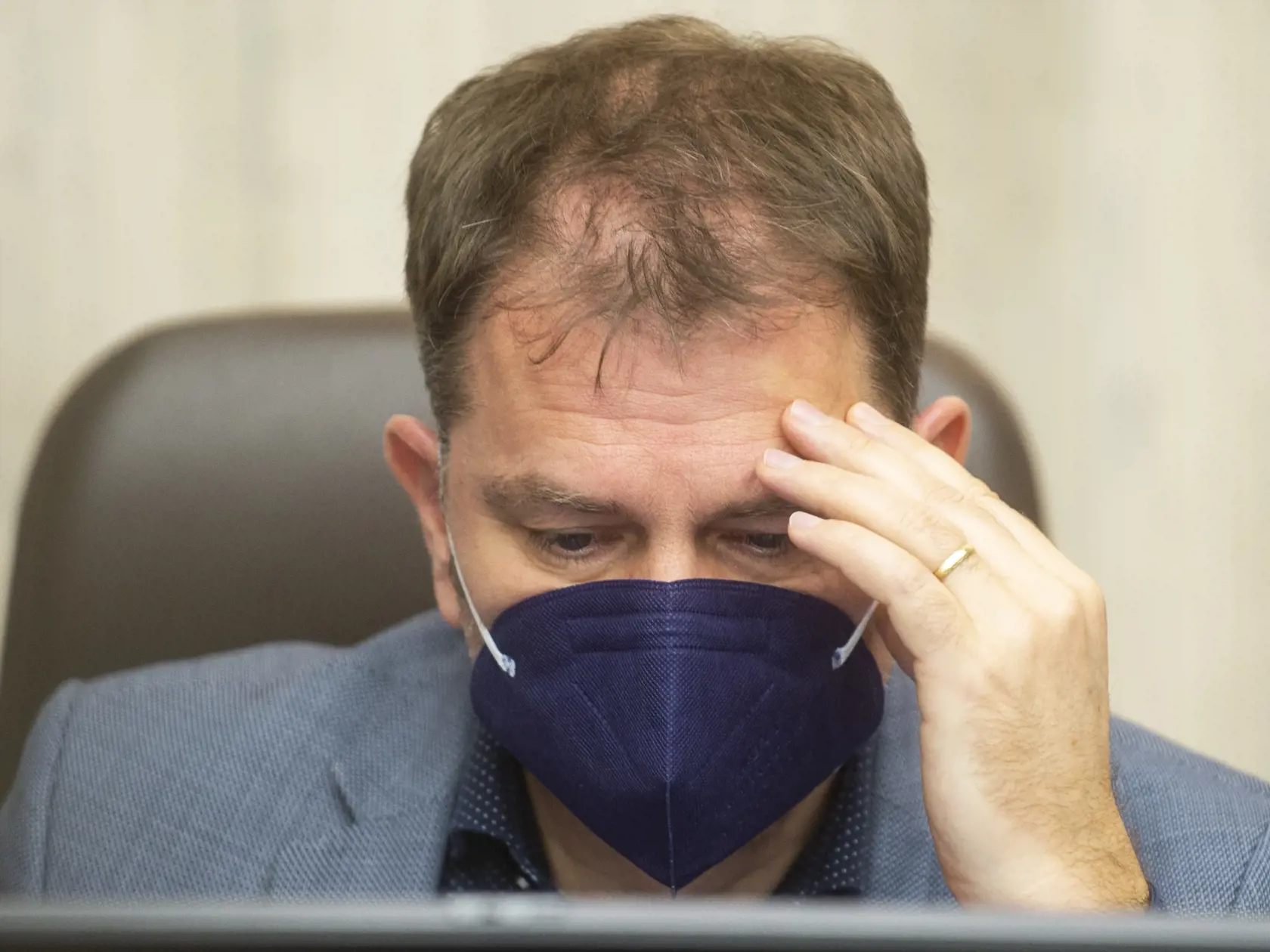 Na snímke minister financií SR Igor Matovič (OĽaNO) počas 74. schôdze vlády SR v Bratislave 6. apríla 2022. FOTO TASR - Jakub Kotian