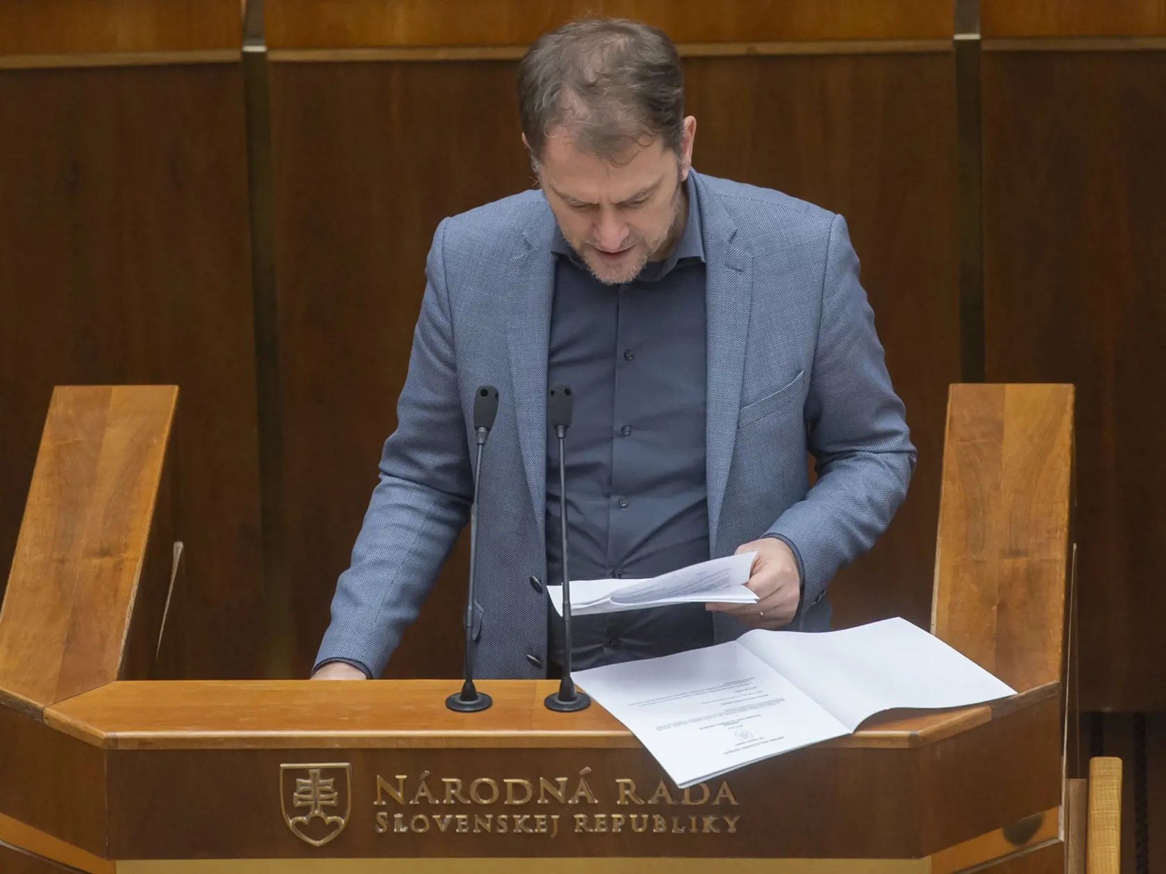Na snímke podpredseda vlády SR a minister financií SR Igor Matovič (OĽaNO) počas 65. schôdze Národnej rady SR 4. mája 2022 v Bratislave. FOTO TASR - Martin Baumann