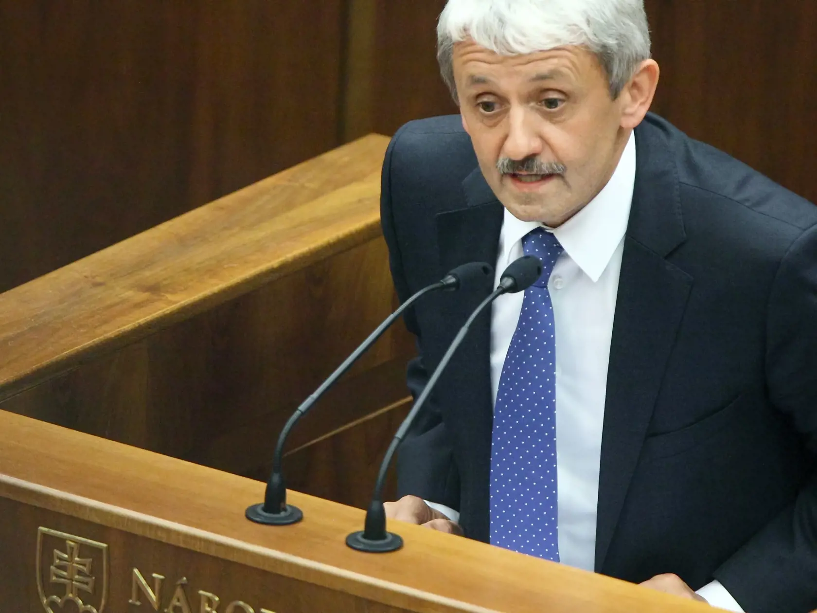 Hlasovanie parlamentu o eurovale a o vyjadreni dovery vlade Ivety Radicovej, NRSR, parlament, 12. oktorba 2011