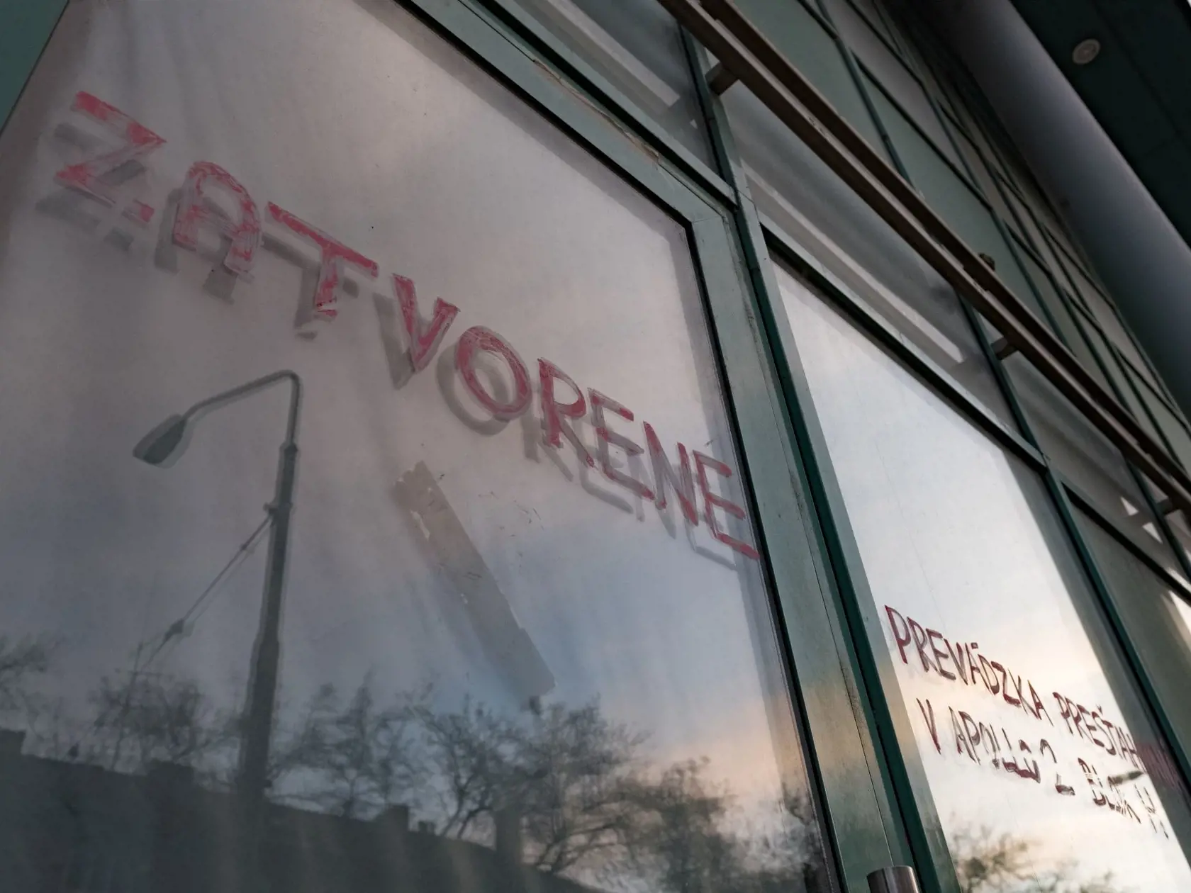 2019: Staré centrum je v takom stave, že sa musí zbúrať.