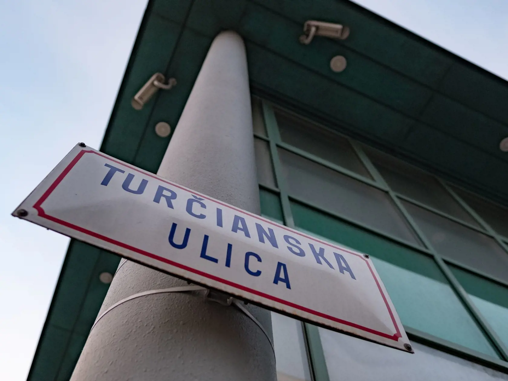 2019: Staré centrum je v takom stave, že sa musí zbúrať.