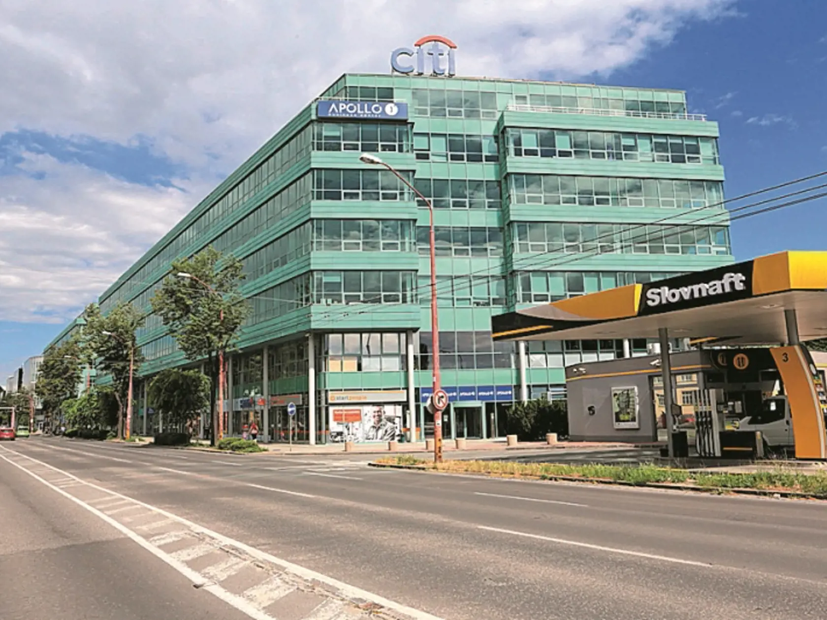 2019: Staré centrum je v takom stave, že sa musí zbúrať.
