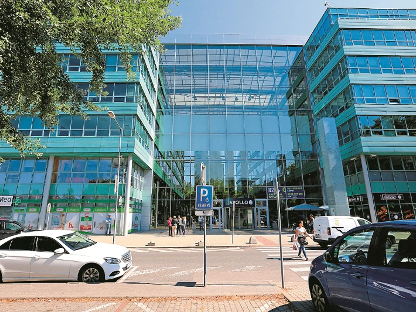2019: Staré centrum je v takom stave, že sa musí zbúrať.