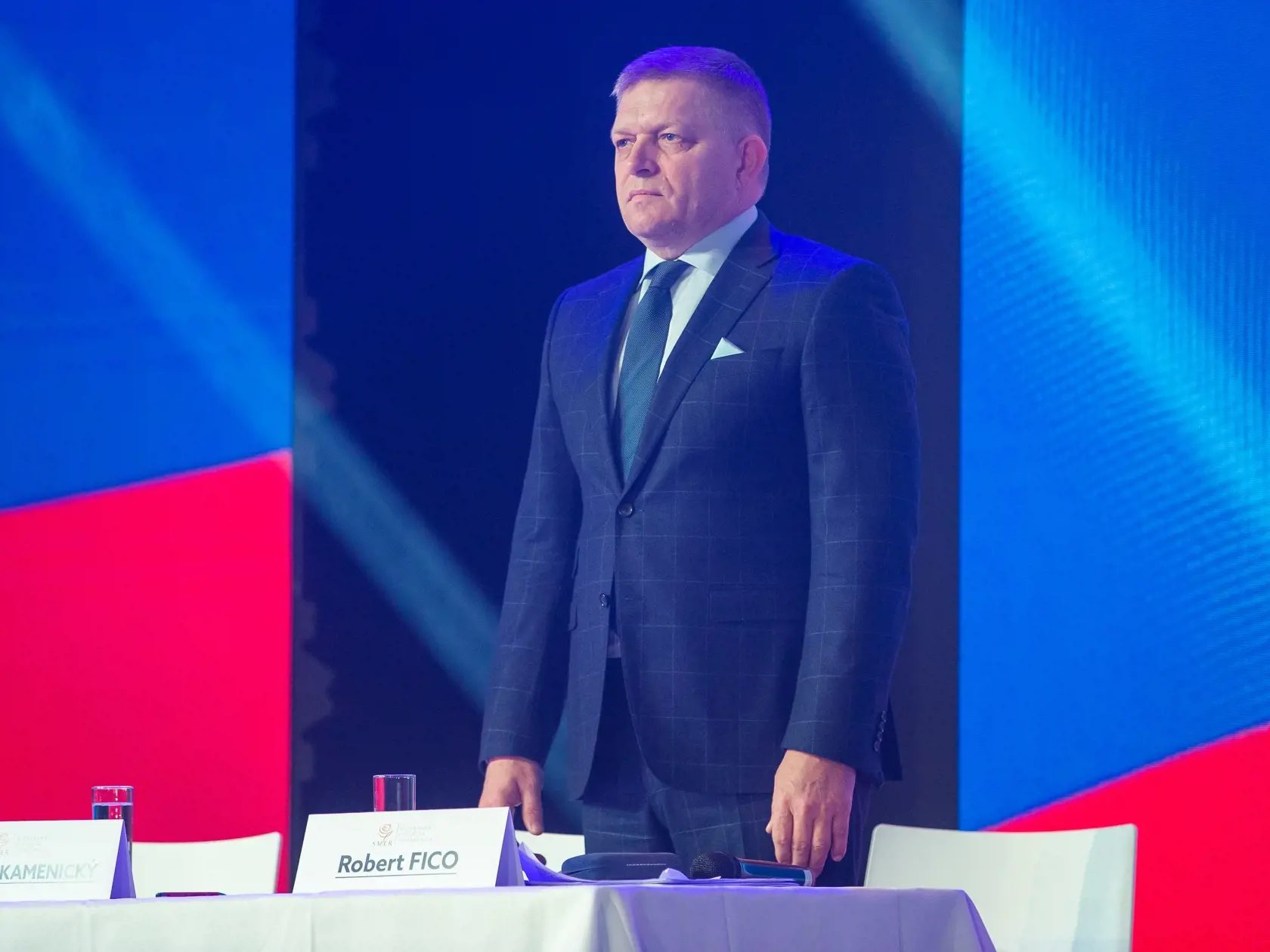 Snem politickej strany SMER-SD v Bratislave. Na snímke Robert Fico.