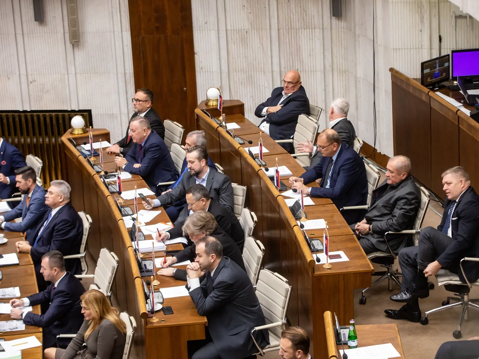 Prezidentka SR Zuzana Čaputová vystúpila so správou o stave republiky pred poslancami NR SR (29. november 2022). Na snímke je Robert Fico.