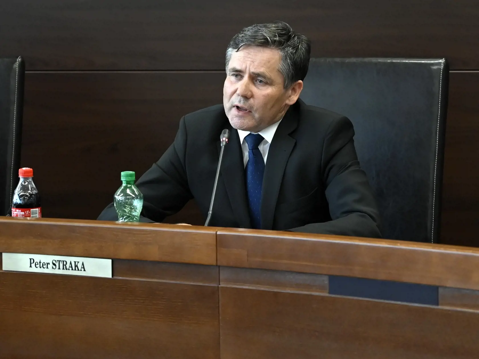 Na snímke sudca spravodajca Ústavného súdu SR Peter Straka počas tlačového brífingu k rozhodnutiu pléna Ústavného súdu Slovenskej republiky, ktoré sa týka novely Trestného zákona. V Košiciach 3.  júla 2024. FOTO TASR - Roman Hanc