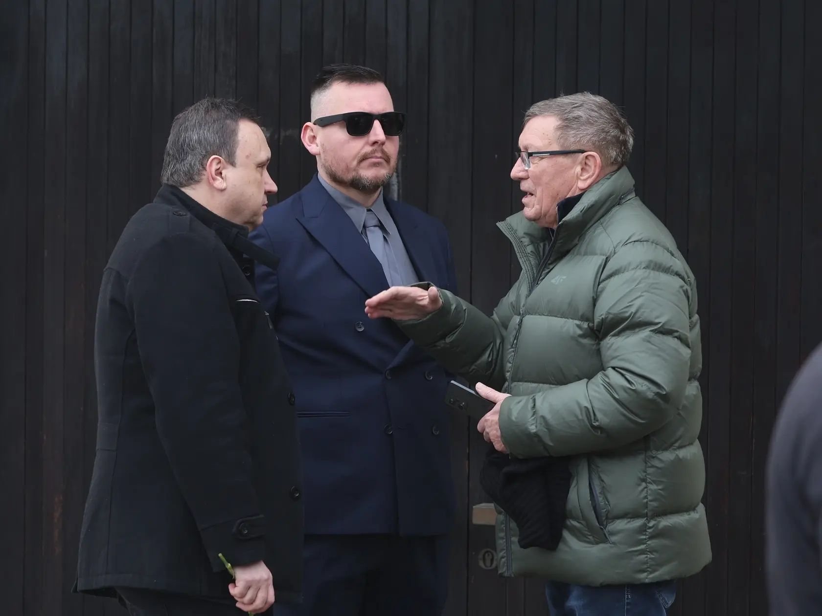 Ukázal sa aj extrémista Bombic.
