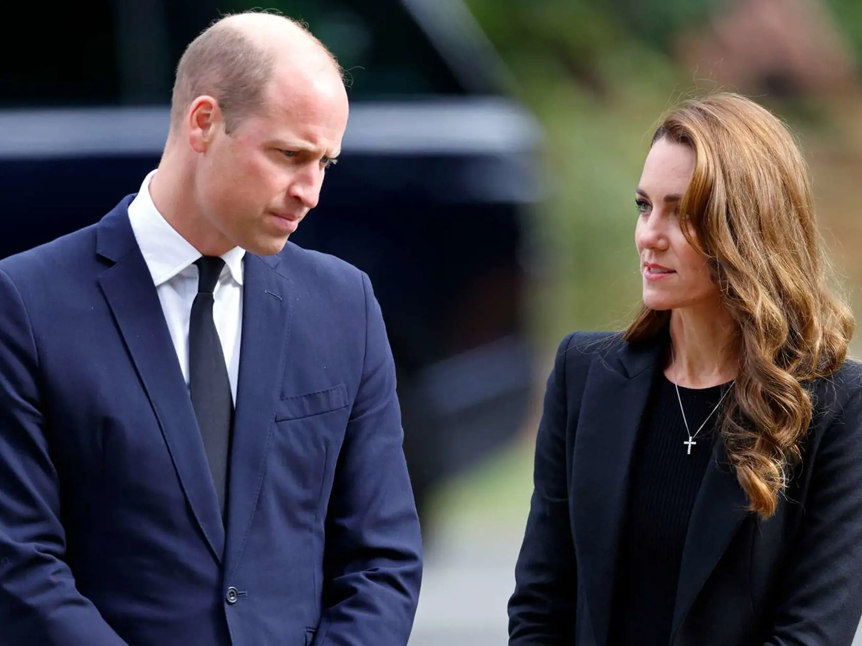 Hoci svet vie o vážnej chorobe princeznej Kate len pár dní, jej manžel princ William vie túto informáciu oveľa dlhšie. Hoci sa na verejných akciách v poslednej dobe usmieval, správa ho musela ťažko zasiahnuť.