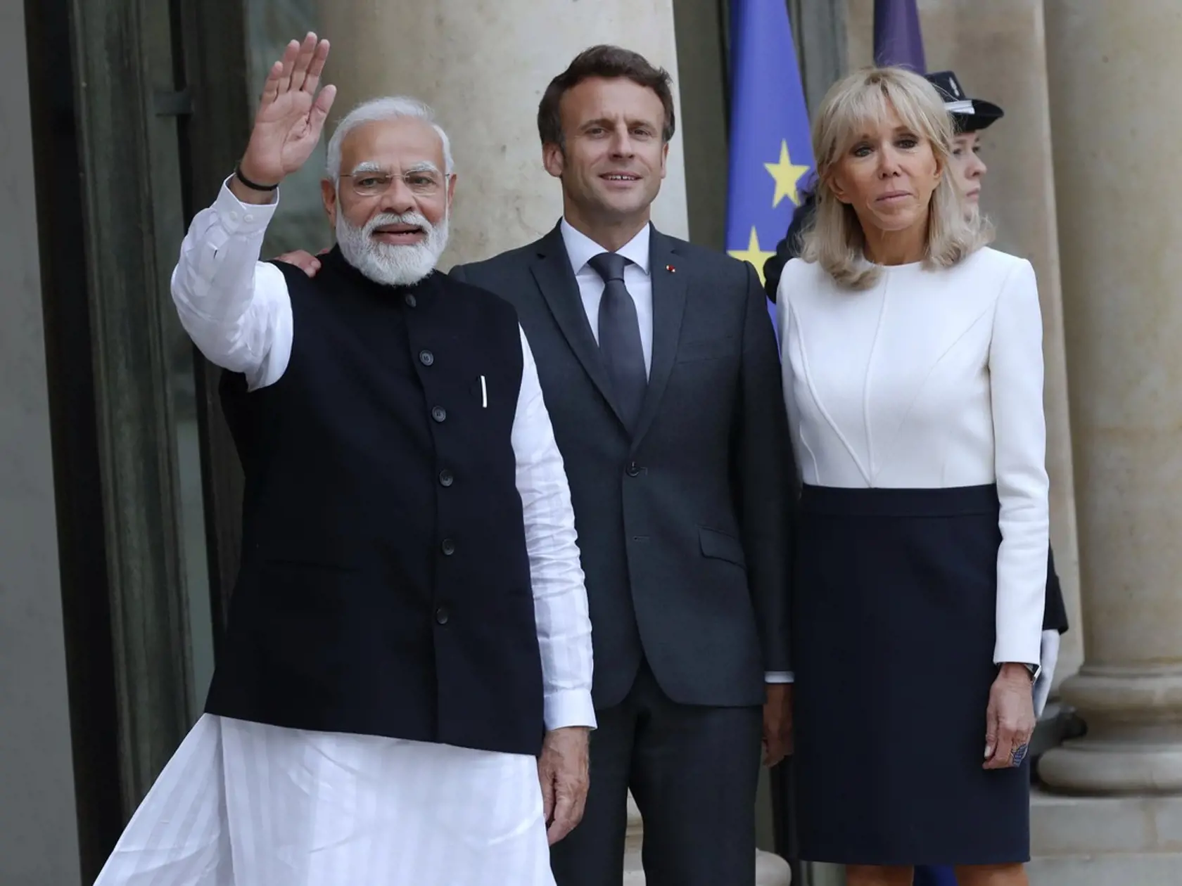 Narendra Modi navštívil Macronovcov v Elyzejskom paláci.