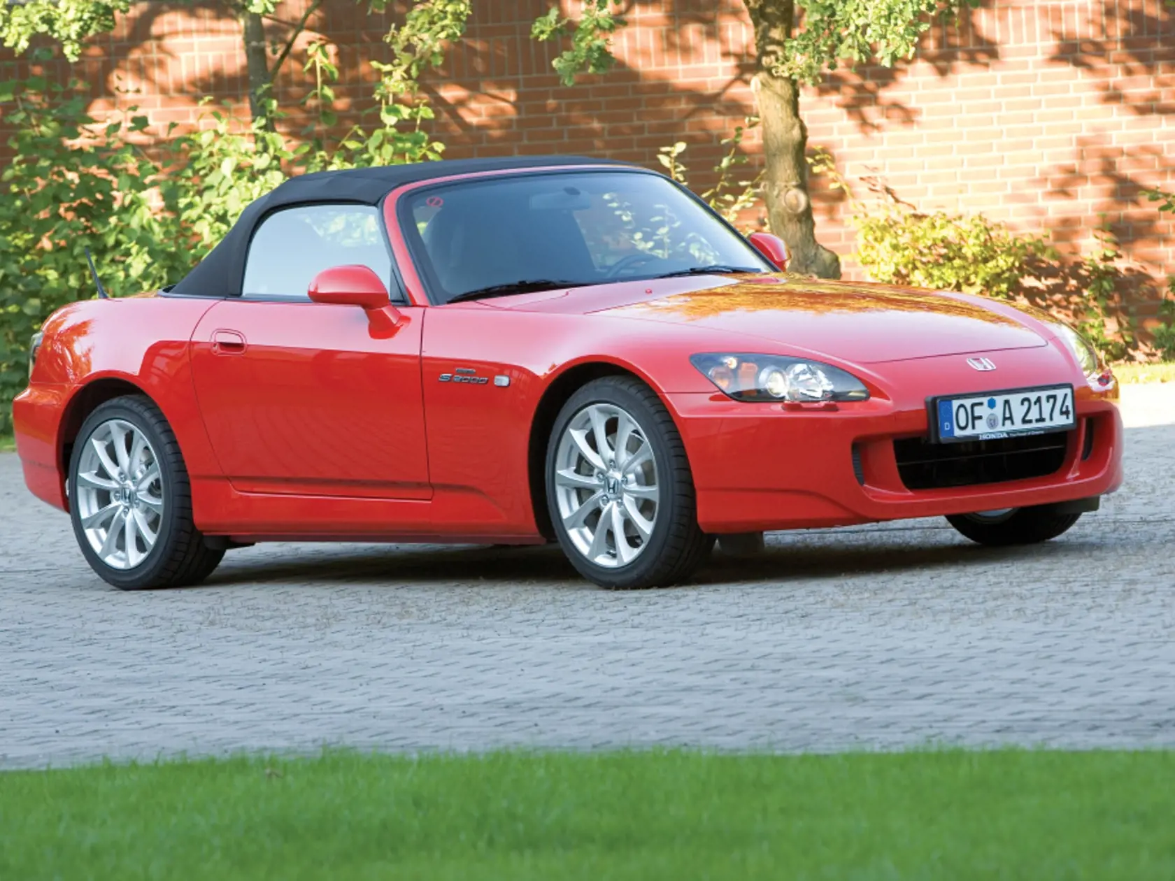 Honda S2000 (AP2)