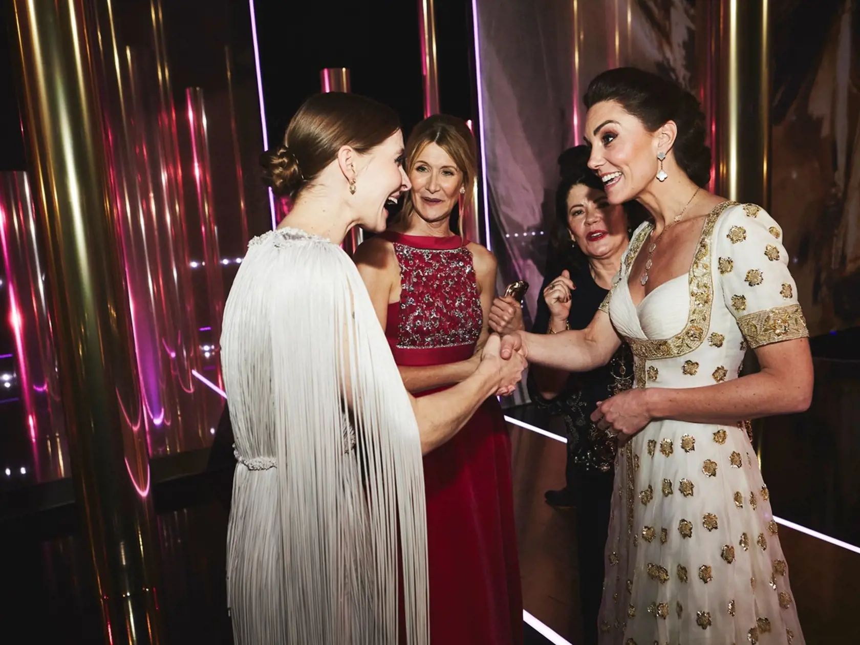 Čestnými hosťami na oceneniach BAFTA boli Kate Middleton a princ William.