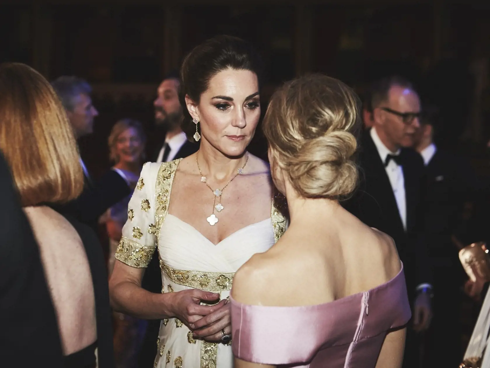 Čestnými hosťami na oceneniach BAFTA boli Kate Middleton a princ William.