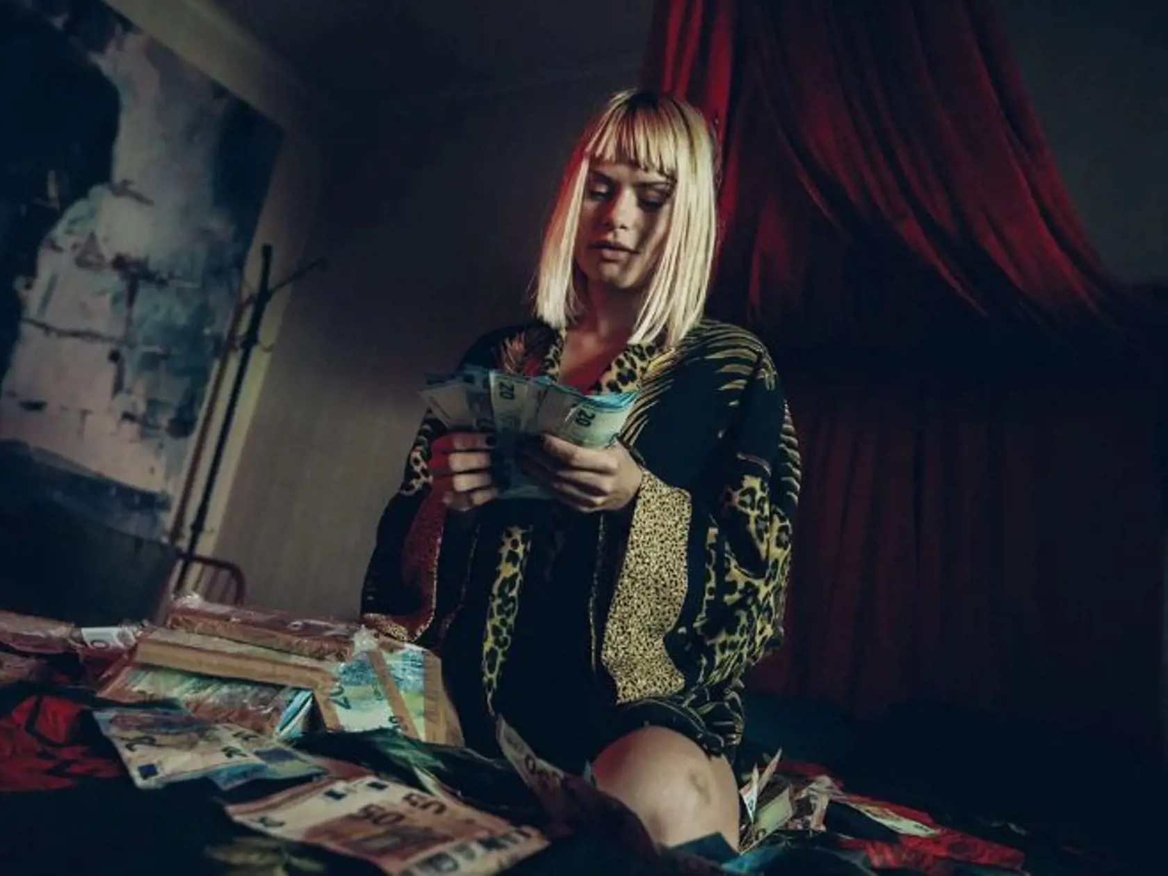 Vo filme Fentasy hrá aj slovenská herečka Kristína Kanátová, musela si prefarbiť vlasy na blond.