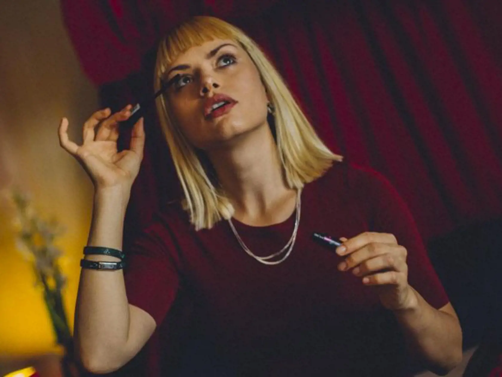 Vo filme Fentasy hrá aj slovenská herečka Kristína Kanátová, musela si prefarbiť vlasy na blond.