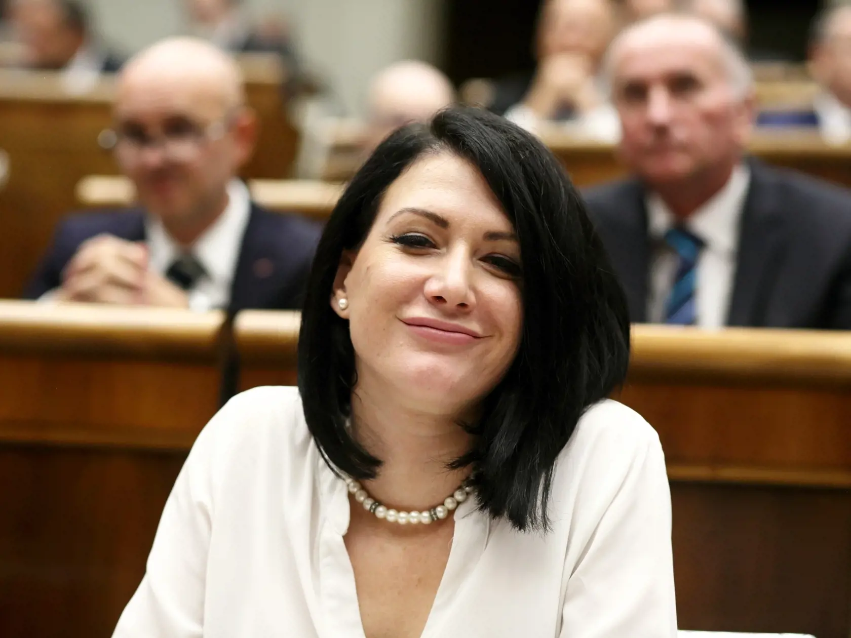 Bittó Cigániková pre náš denník už v minulosti priznala, že v oblasti krásy nemá problém sa zveriť do rúk odborníkov a je veľkou fanúšičkou istých profesionálnych ošetrení pre omladenie pleti.