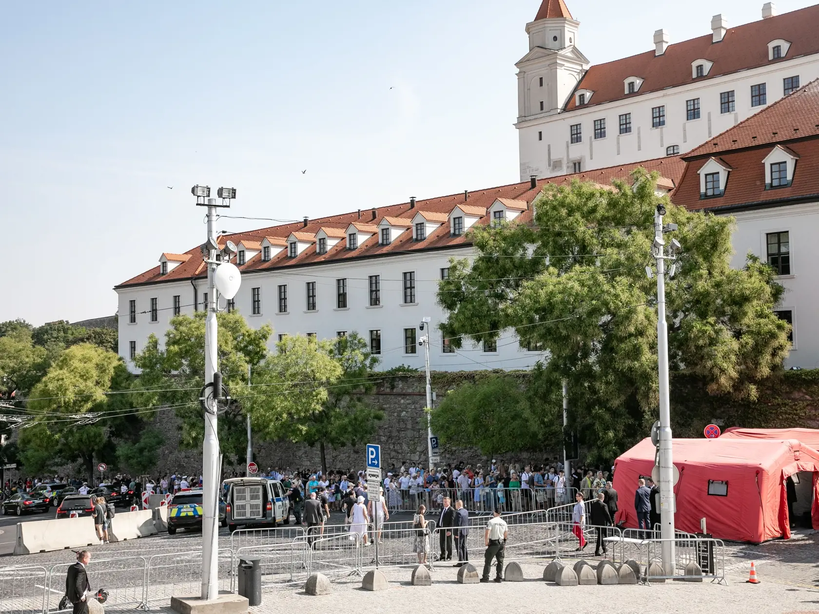 Deň otvorených dverí Národnej rady Slovenskej republiky pri príležitosti 30. plenárneho zhromaždenia.
