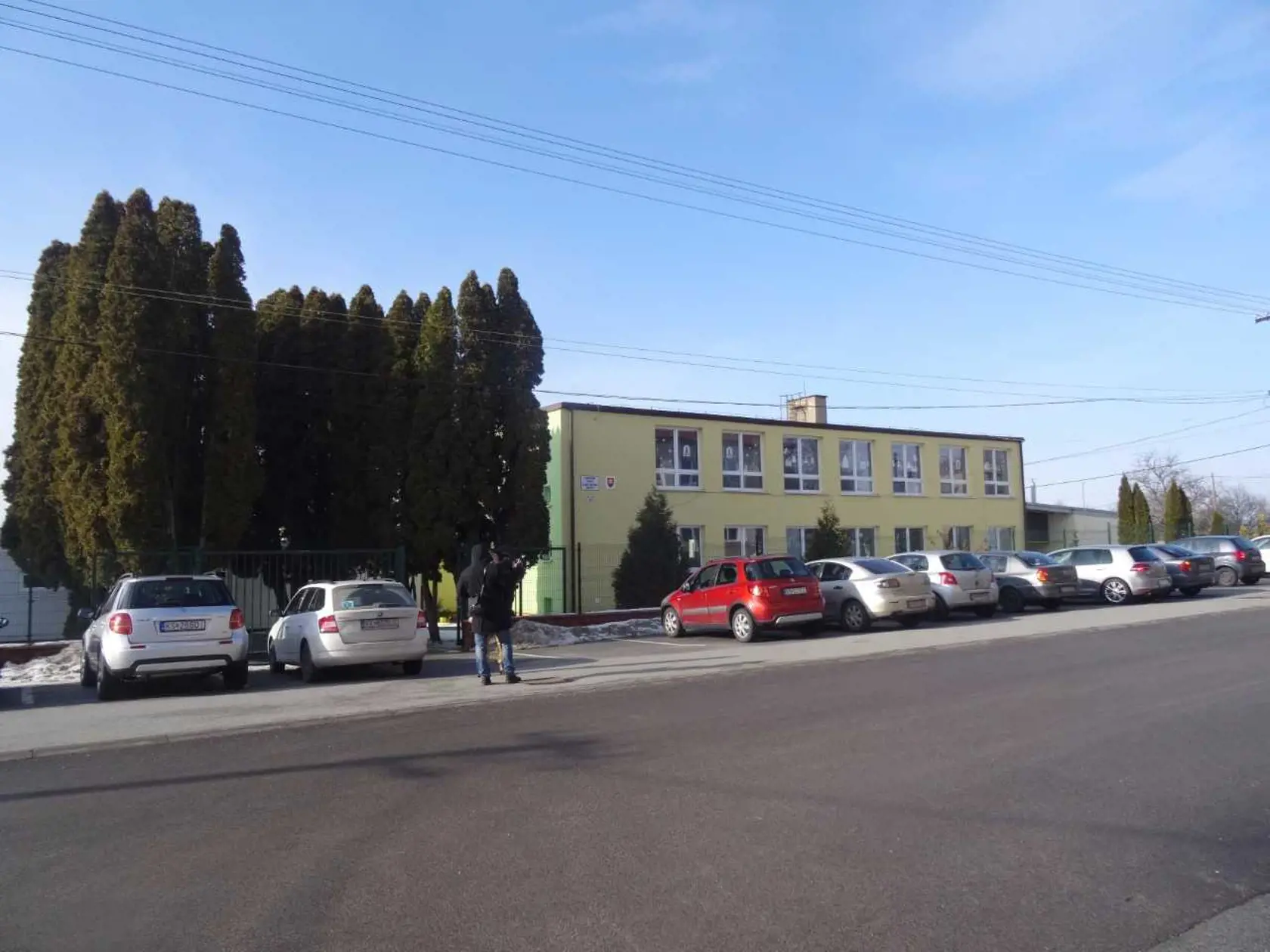 Škola v bídovciach.
