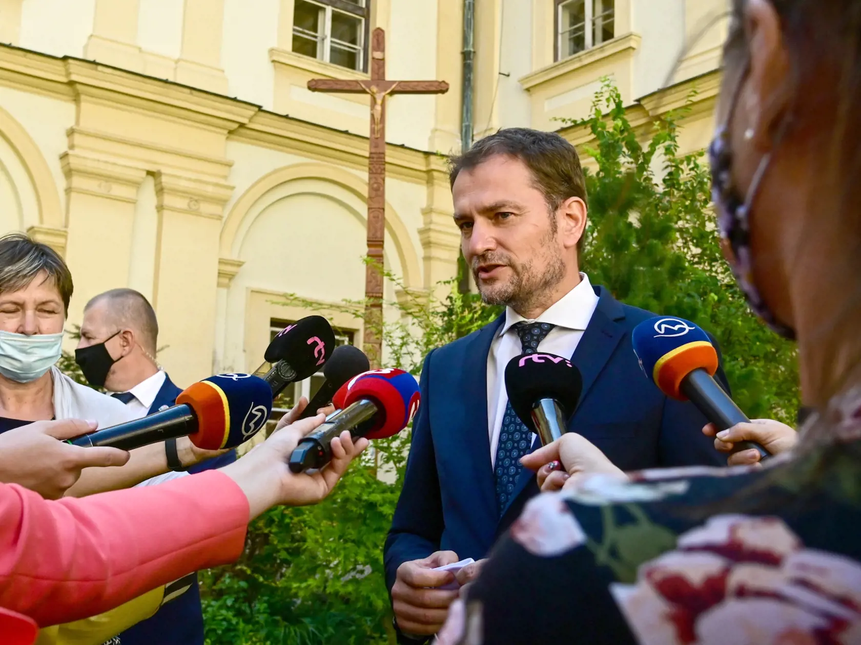 Na snímke predseda vlády Slovenskej republiky Igor Matovič počas brífingu na národnej púti k Sedembolestnej Panne Márii v Šaštíne - Strážach 15. septembra 2020. Situácia spojená s ochorením COVID-19 zasiahla aj tohtoročné oslavy Sedembolestnej Panny Márie. FOTO TASR - Róbert Fritz 
