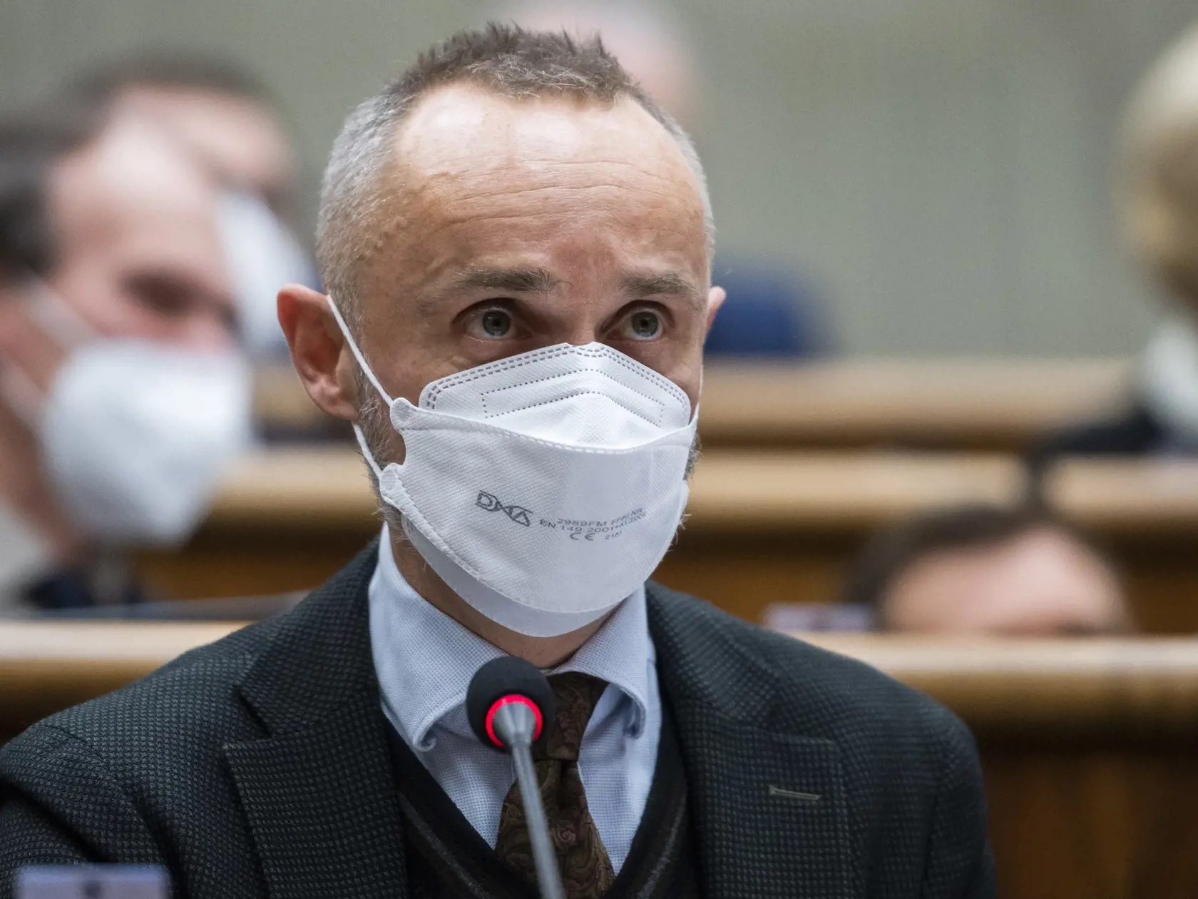 Na snímke poslanec NRSR Tomáš Valášek (nezaradený) počas 51. schôdze NRSR v Bratislave 23. novembra 2021. FOTO TASR - Jaroslav Novák