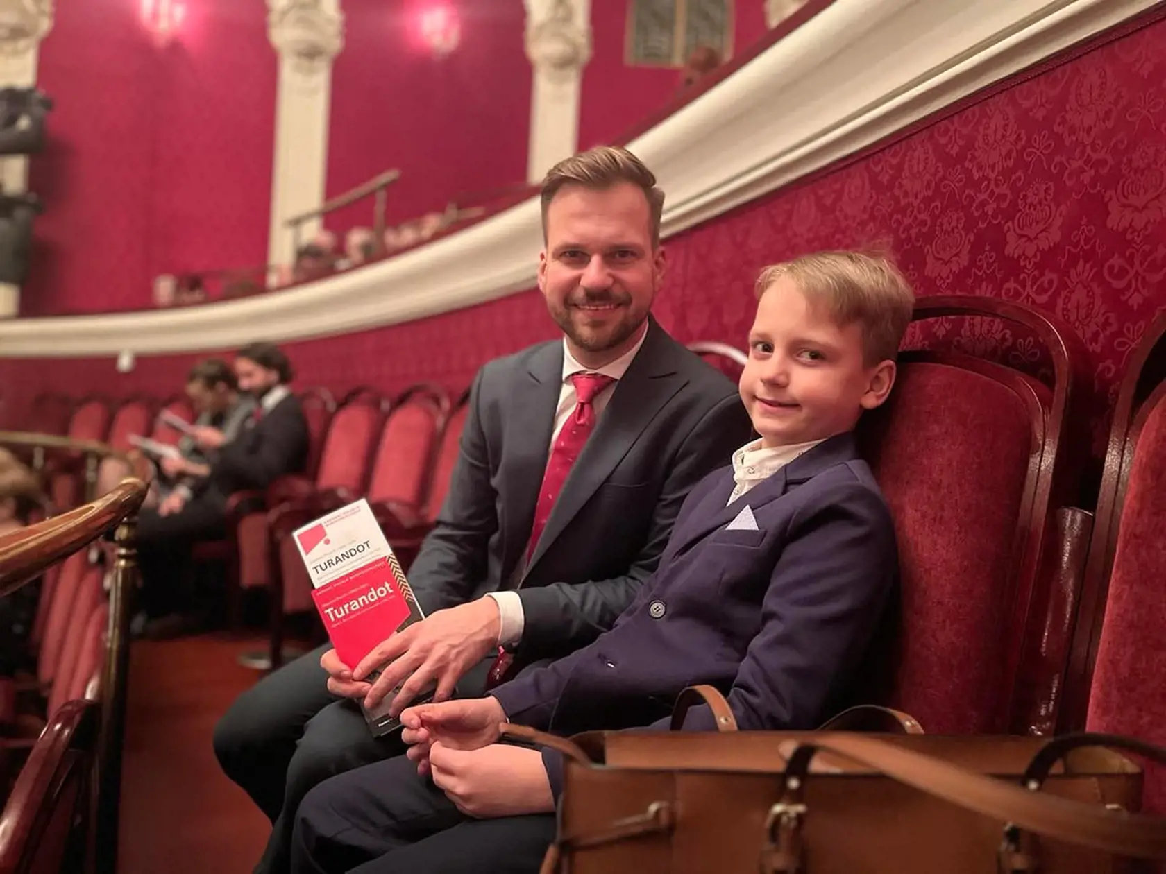 Február 2025: Takto už vyrástol synček Martina Chodúra a Ivony Selníkovej. Na koho sa podľa vás najviac podobá? Celý tatino!