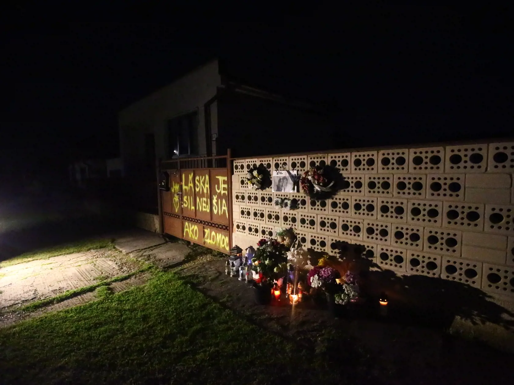 vyšetrovací pokus pri objasňovaní vraždy Jána Kuciaka a Martini Kušnírovej vo Veľkej Mači.