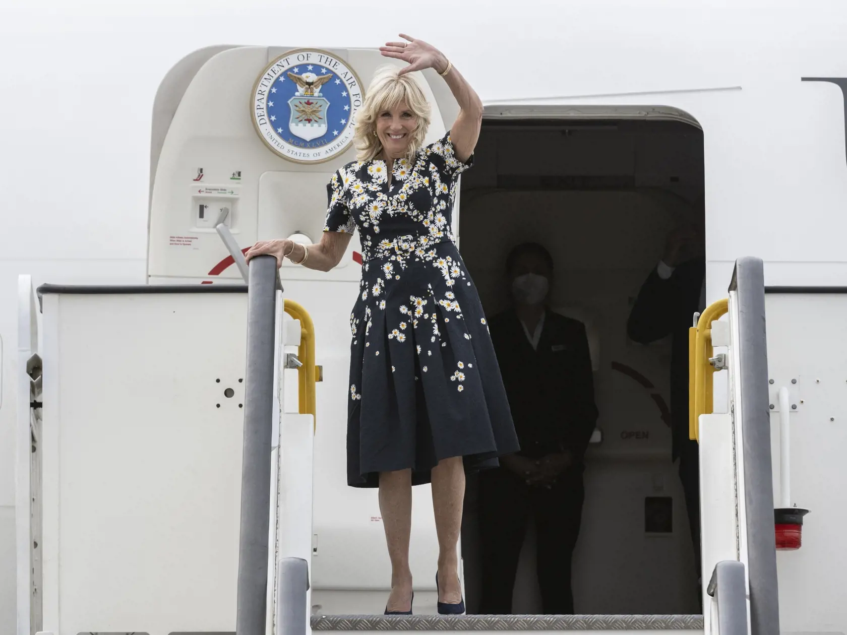 V nedeľu navštívi Vyšné Nemecké prvá dáma USA Jill Bidenová, ktorá na Slovensko pricestovala v sobotu.