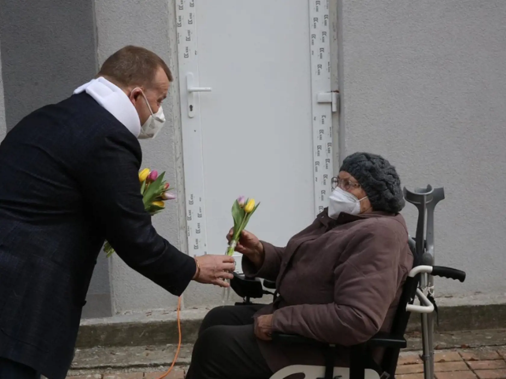 Namiesto ficovských osláv MDŽ sa Boris Kollár vybral na púť po Bratislave.