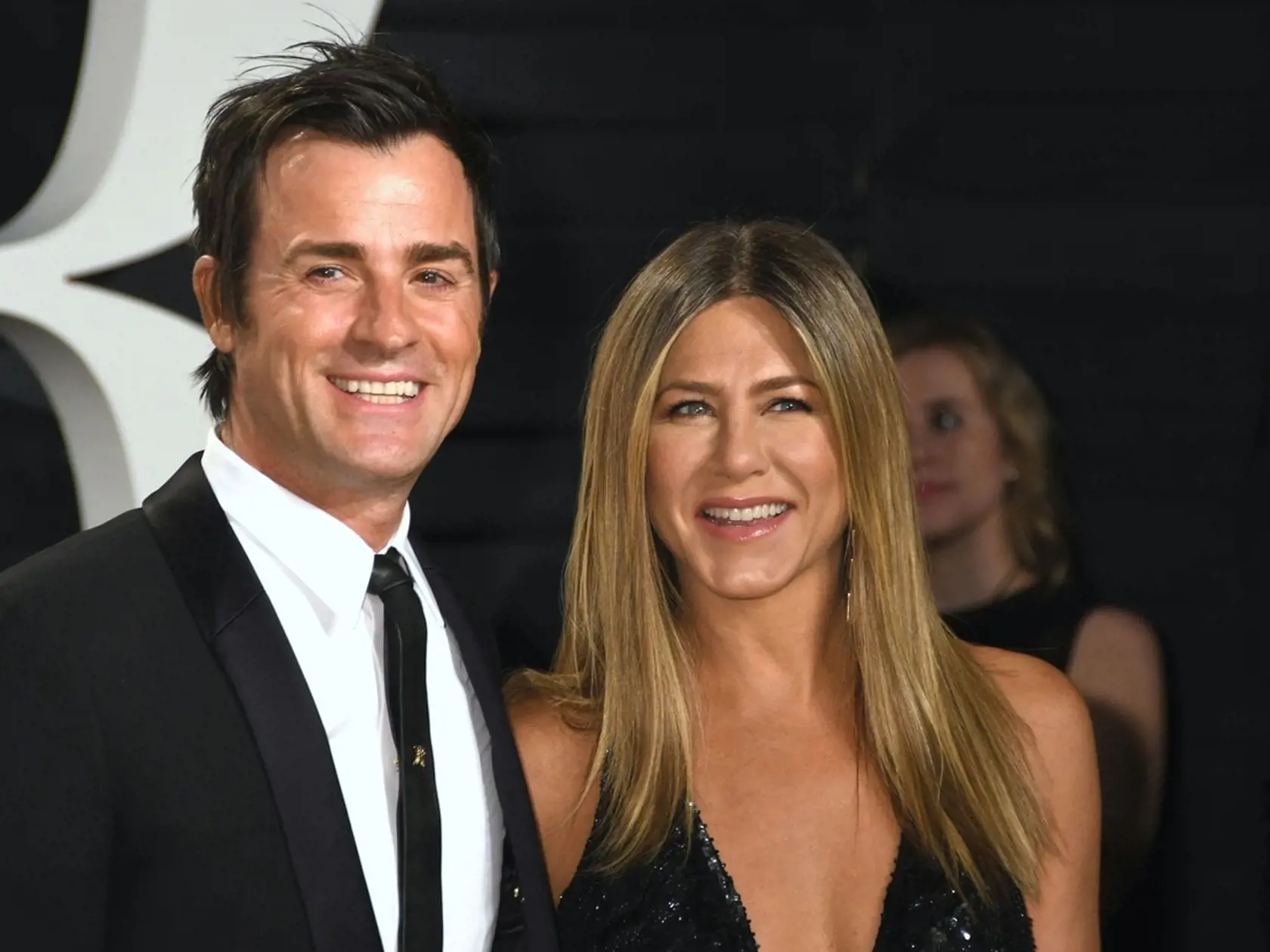 Jennifer Aniston so svojím manželom Justinom Therouxom. 