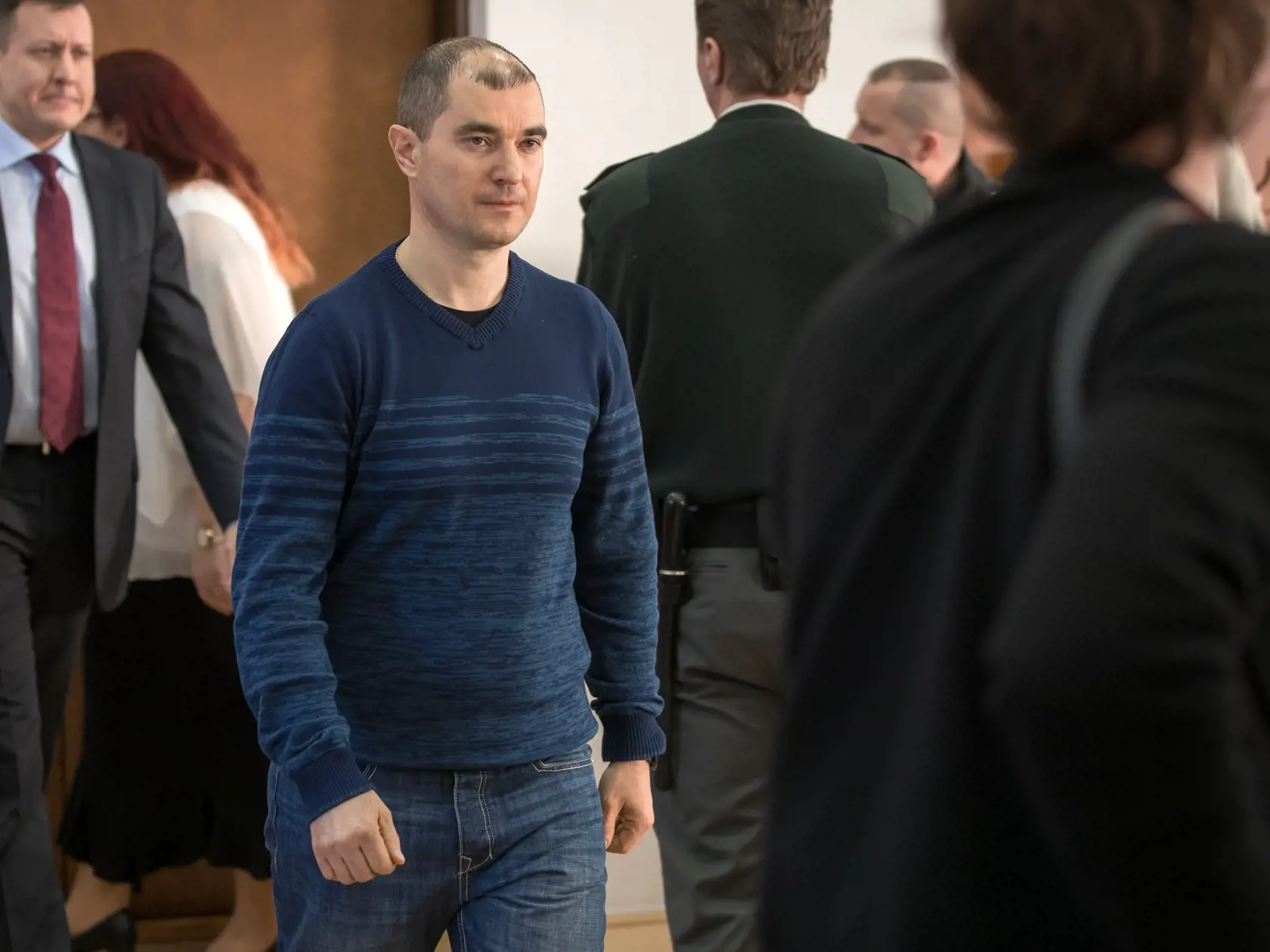 Štvrté pojednávanie na Špecializovanom trestnom súde v Pezinku vo veci vraždy investigatívneho novinára Jána Kuciaka a jeho snúbenice Martiny Kušnírovej. Na snímke je svedok Marián Sehnal, ktorý podľa vlastného svedectva upravoval strelnú zbraň pre Marčeka a Szabóa.