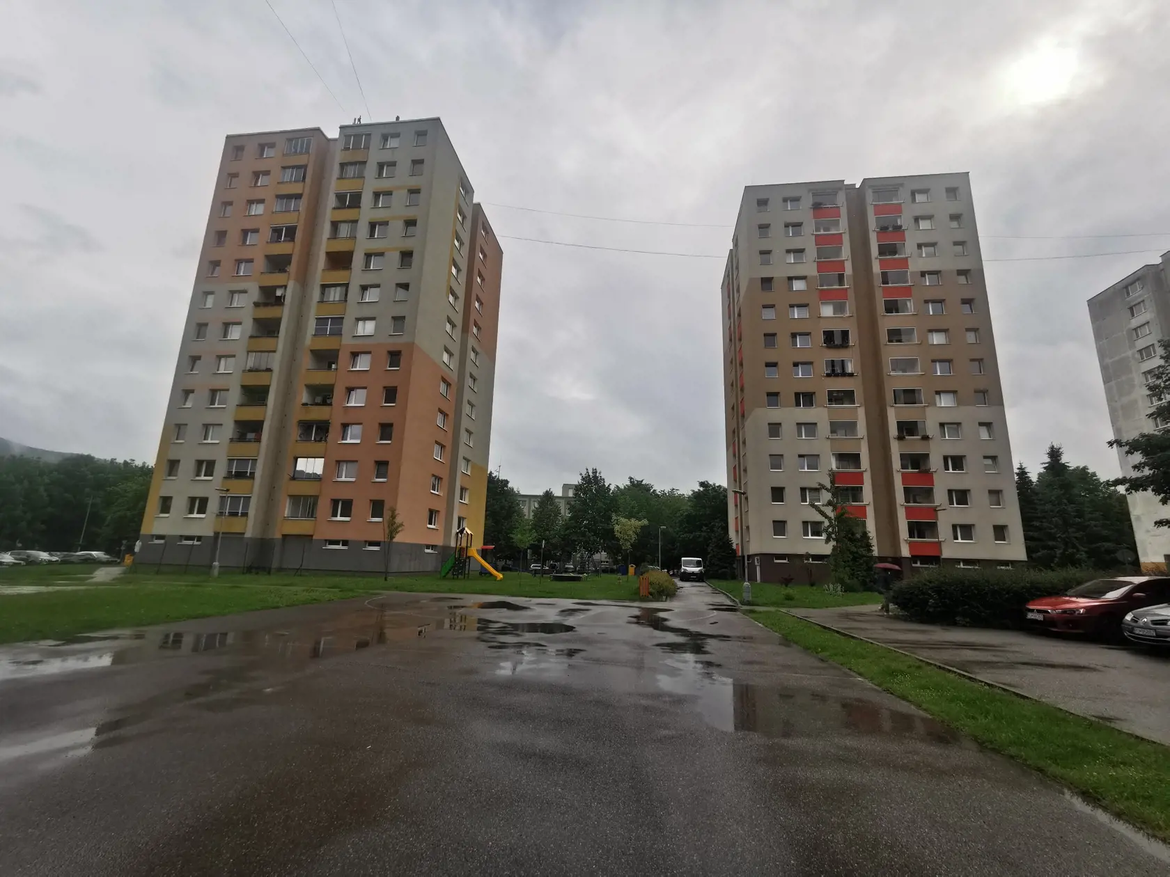 Čo sa stalo malému Ľubošovi Bednárovi? Jeho otec sa pravdu nikdy nedozvedel, podľa susedov už nežije.