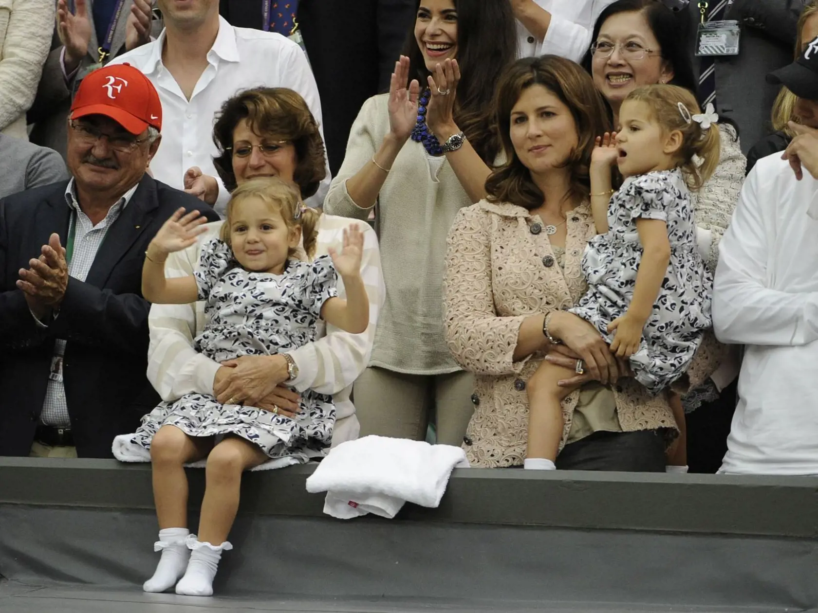 Mirka Federer s dcérkami