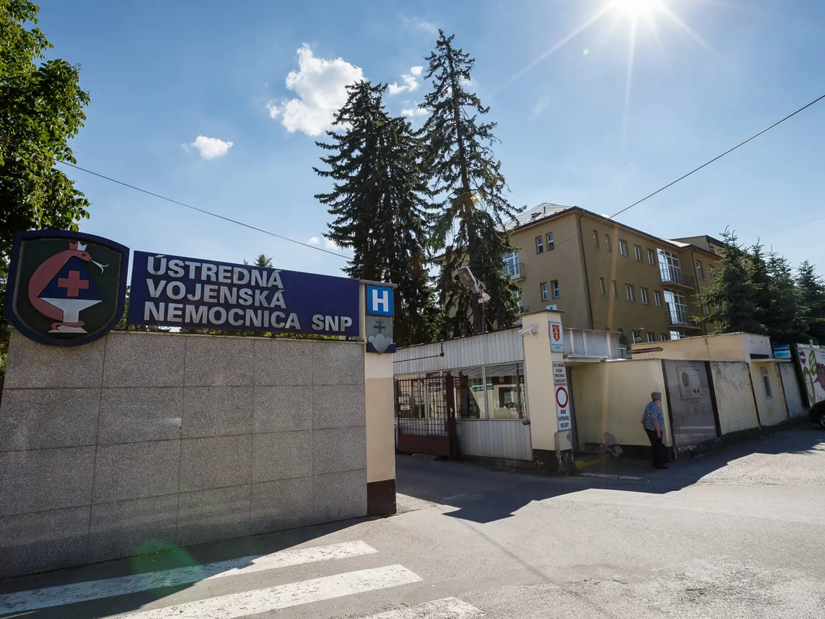 ustredna vojenska nemocnica ruzomberok